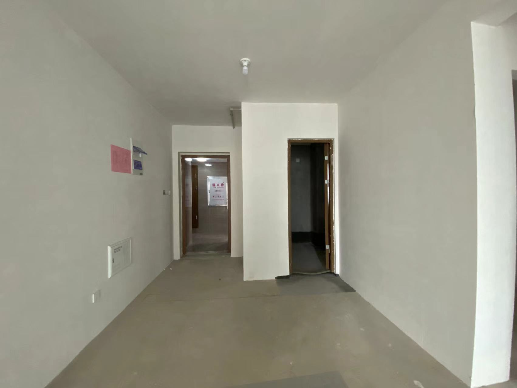 东时区 3室2厅1卫 82.00m²