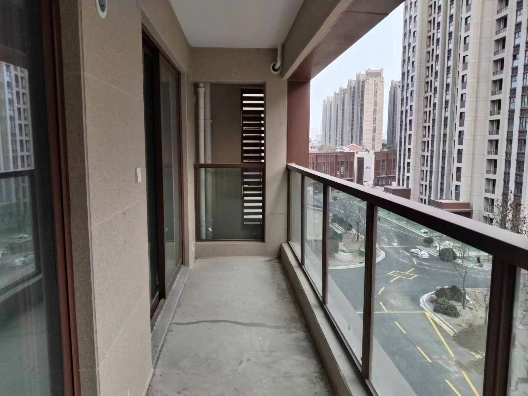 阳光悦城 3室1厅2卫 110m&sup2;