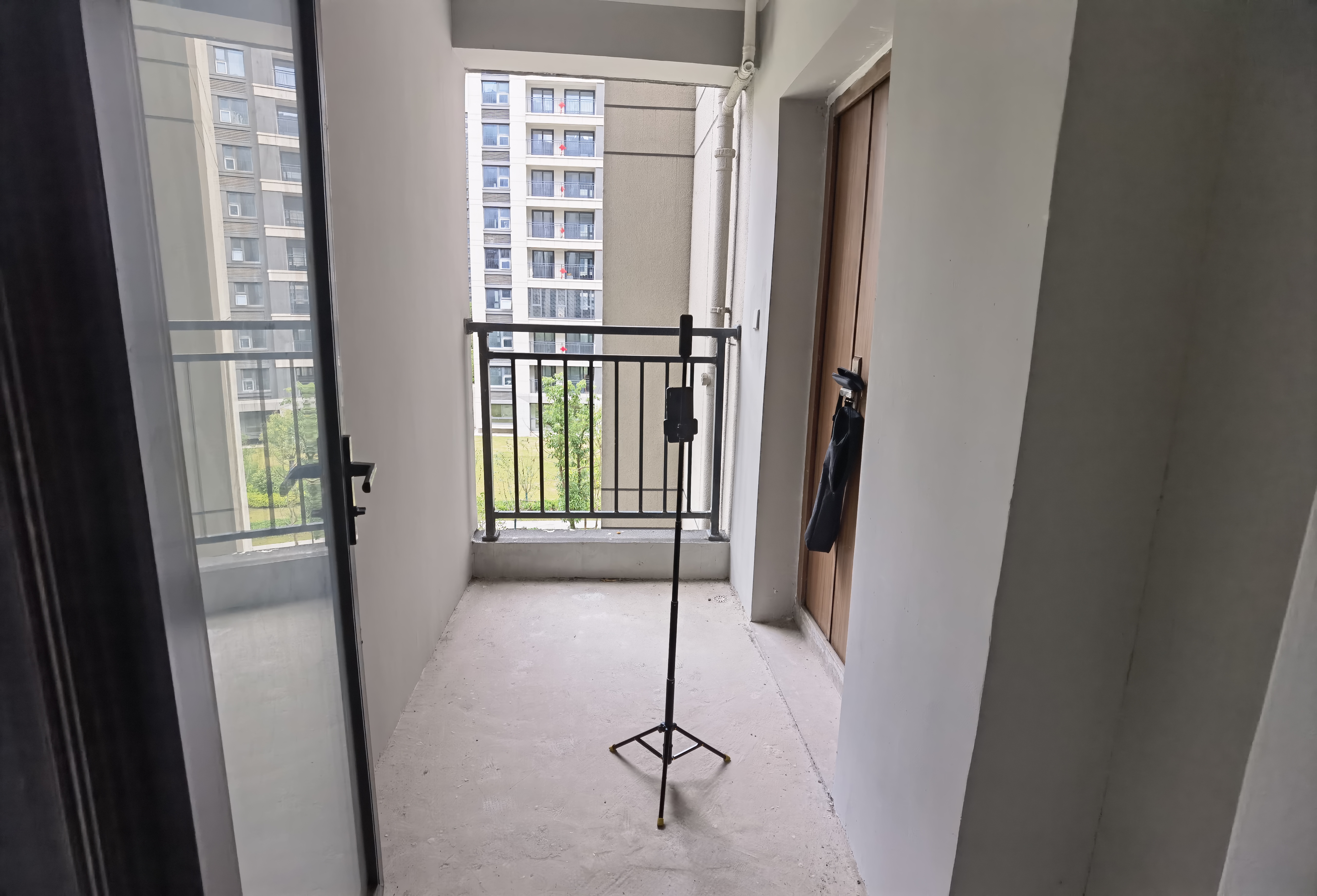 东时区 4室2厅2卫 114m&sup2;