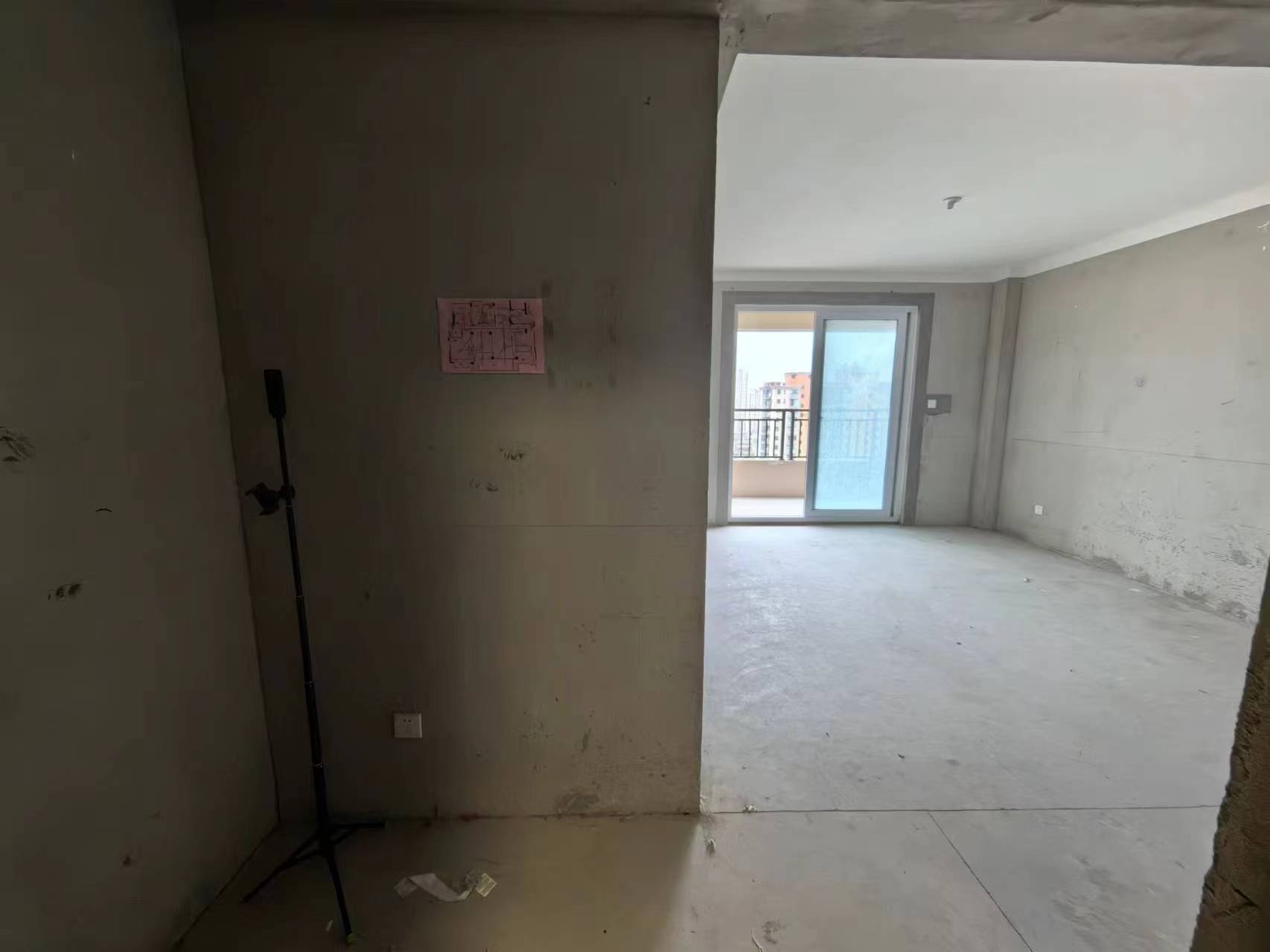 佳源都市 4室2厅2卫 127.24m²
