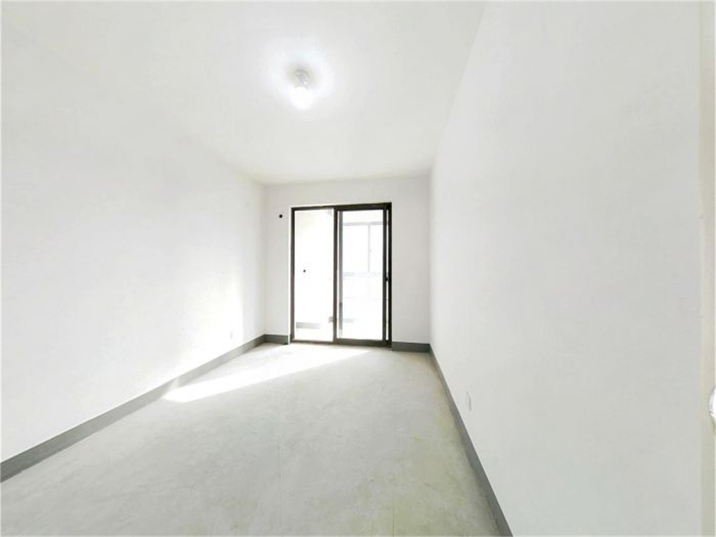 兴石花园 3室1厅1卫 105.00m&sup2;