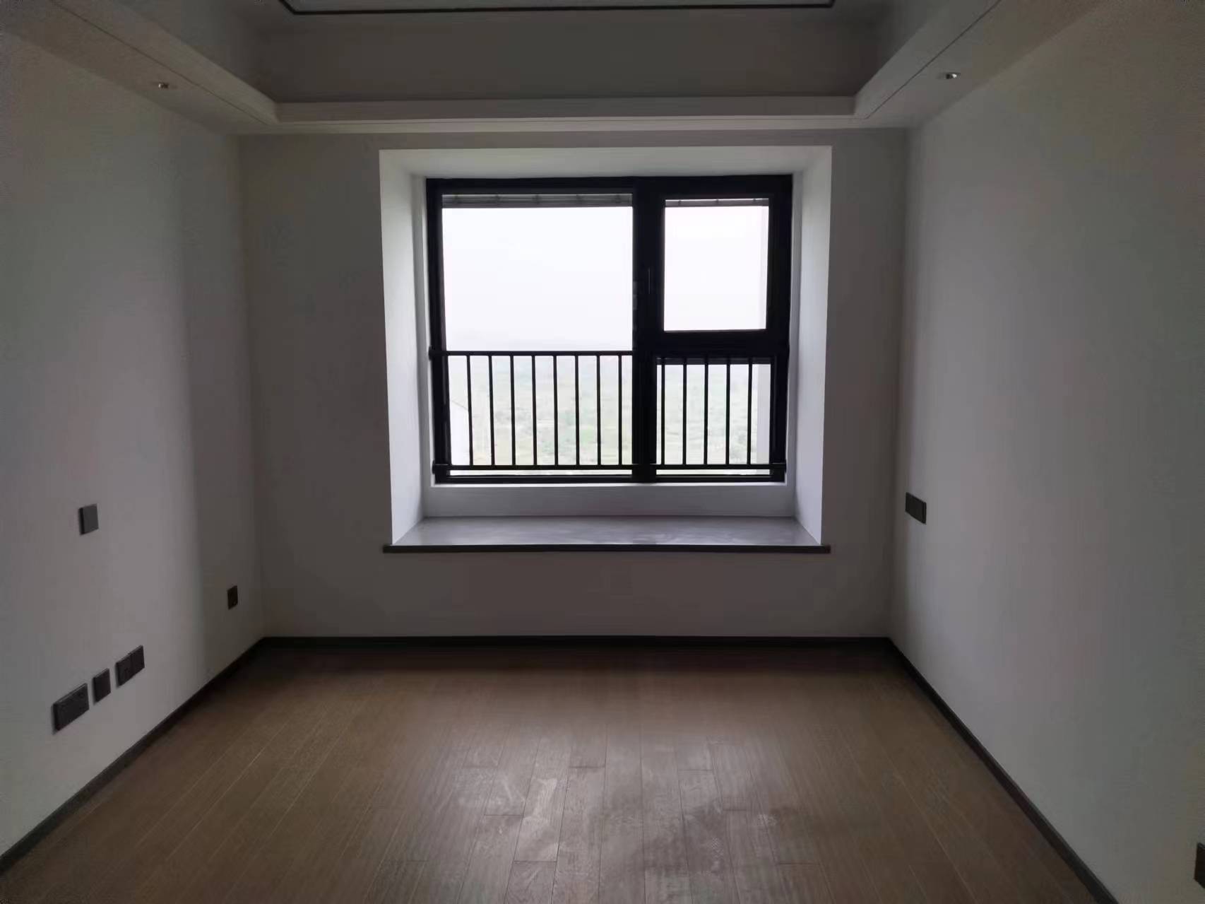 滨江道江园 3室2厅2卫 118.00m&sup2;