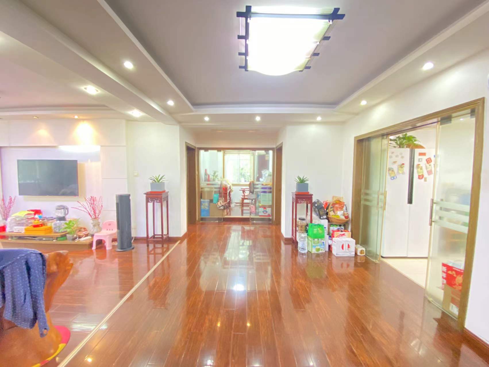 金辉花园 3室2厅1卫 121.22m&sup2;