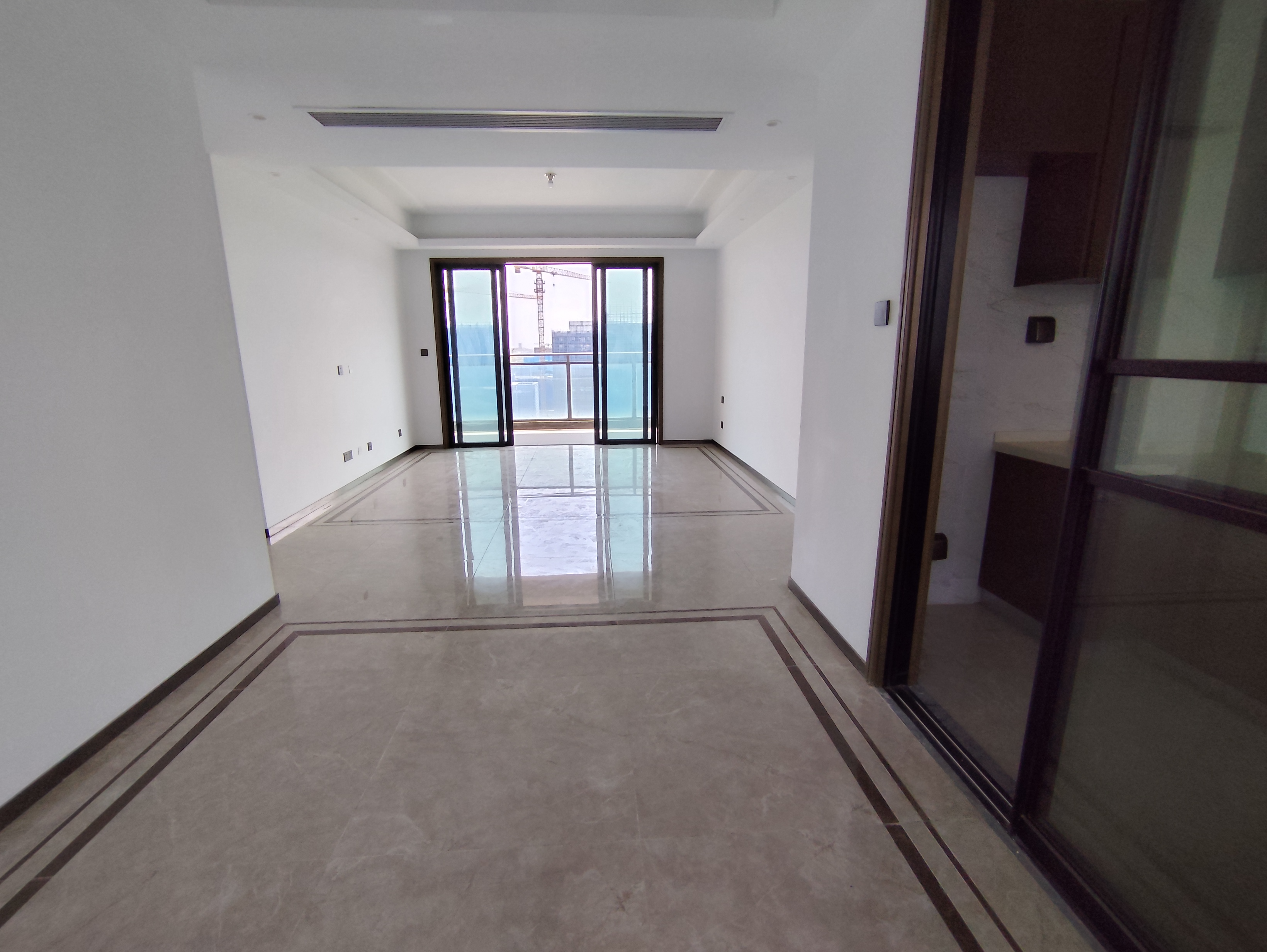 都会沁园 4室2厅2卫 151.00m&sup2;