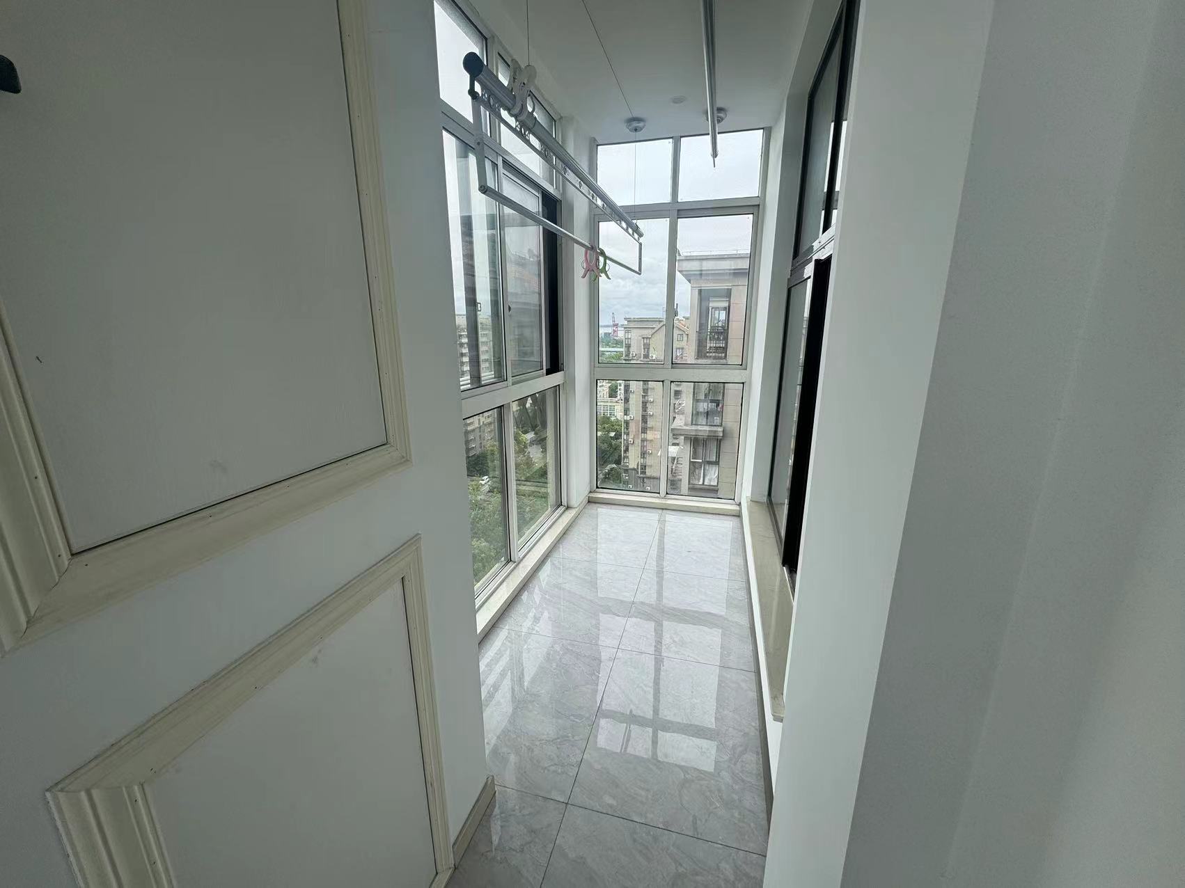 颐景苑 2室1厅1卫 107m&sup2;