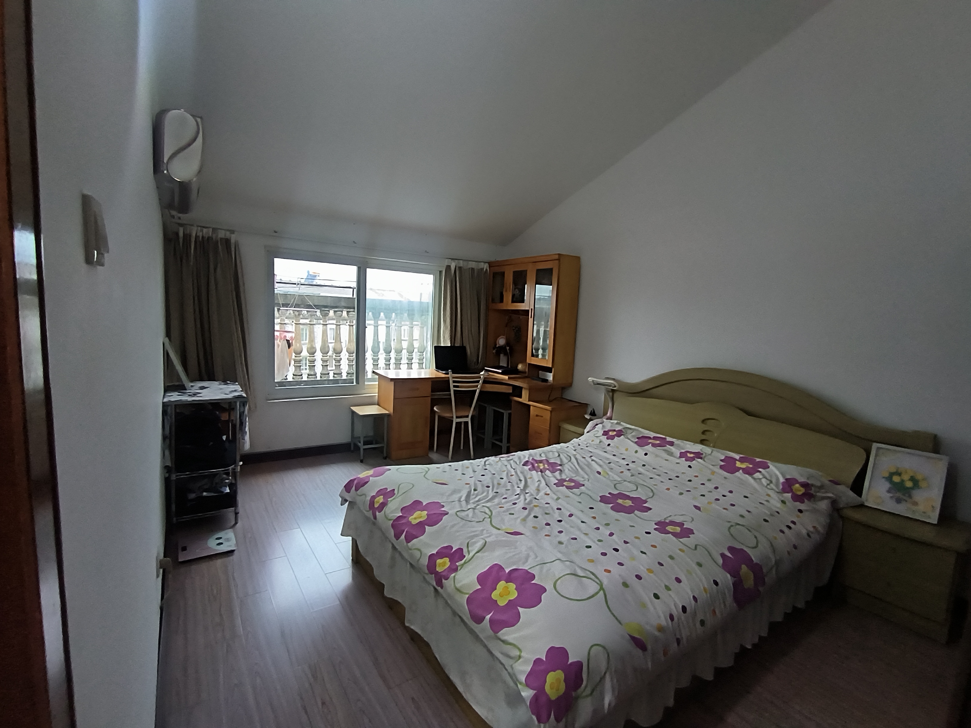 五山花苑 4室2厅2卫 141.68m&sup2;