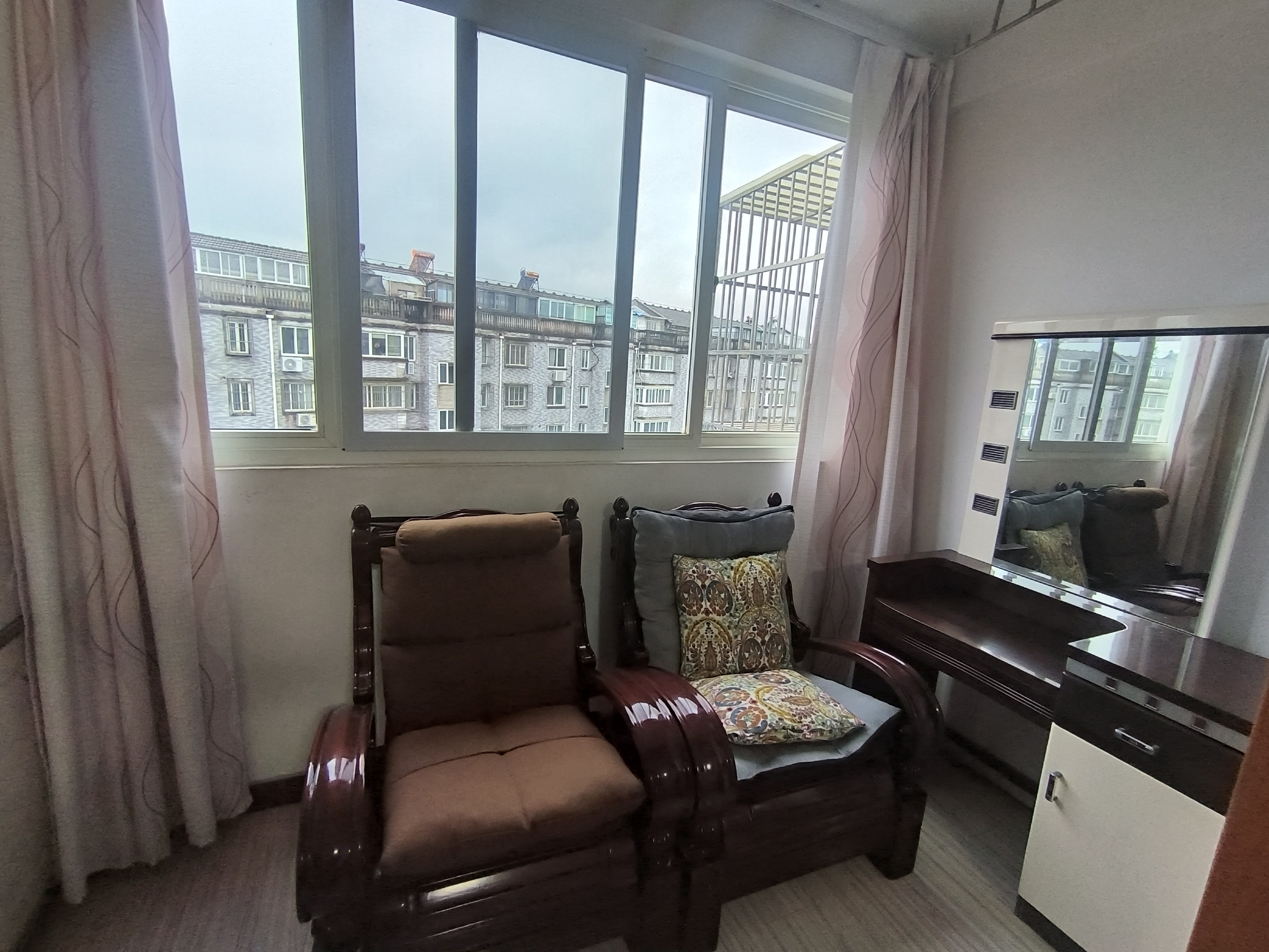 五山花苑 4室2厅2卫 141.68m&sup2;