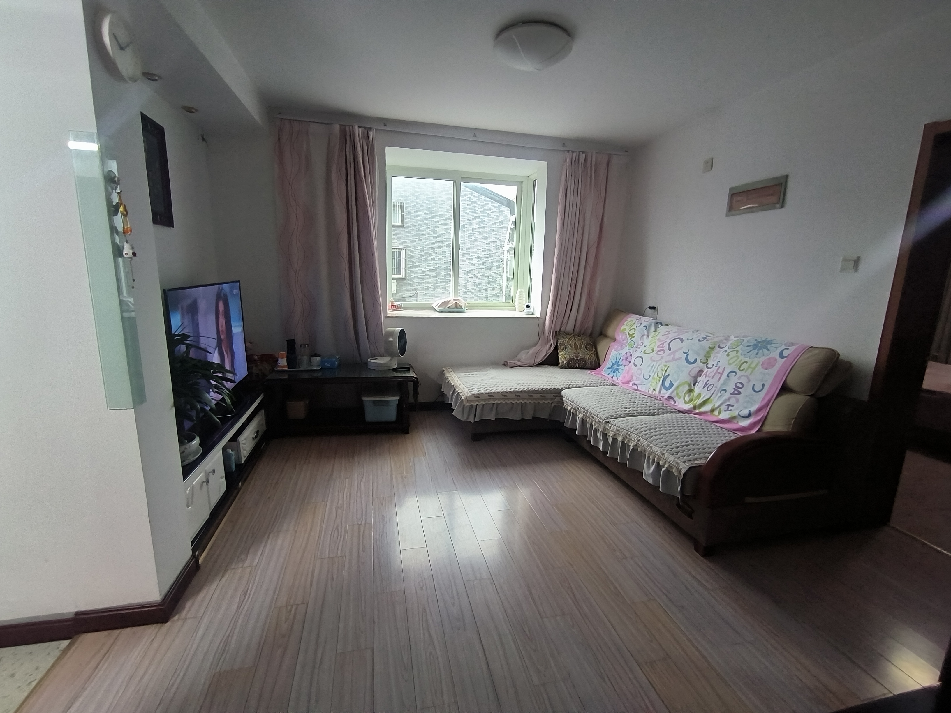 五山花苑 4室2厅2卫 141.68m&sup2;