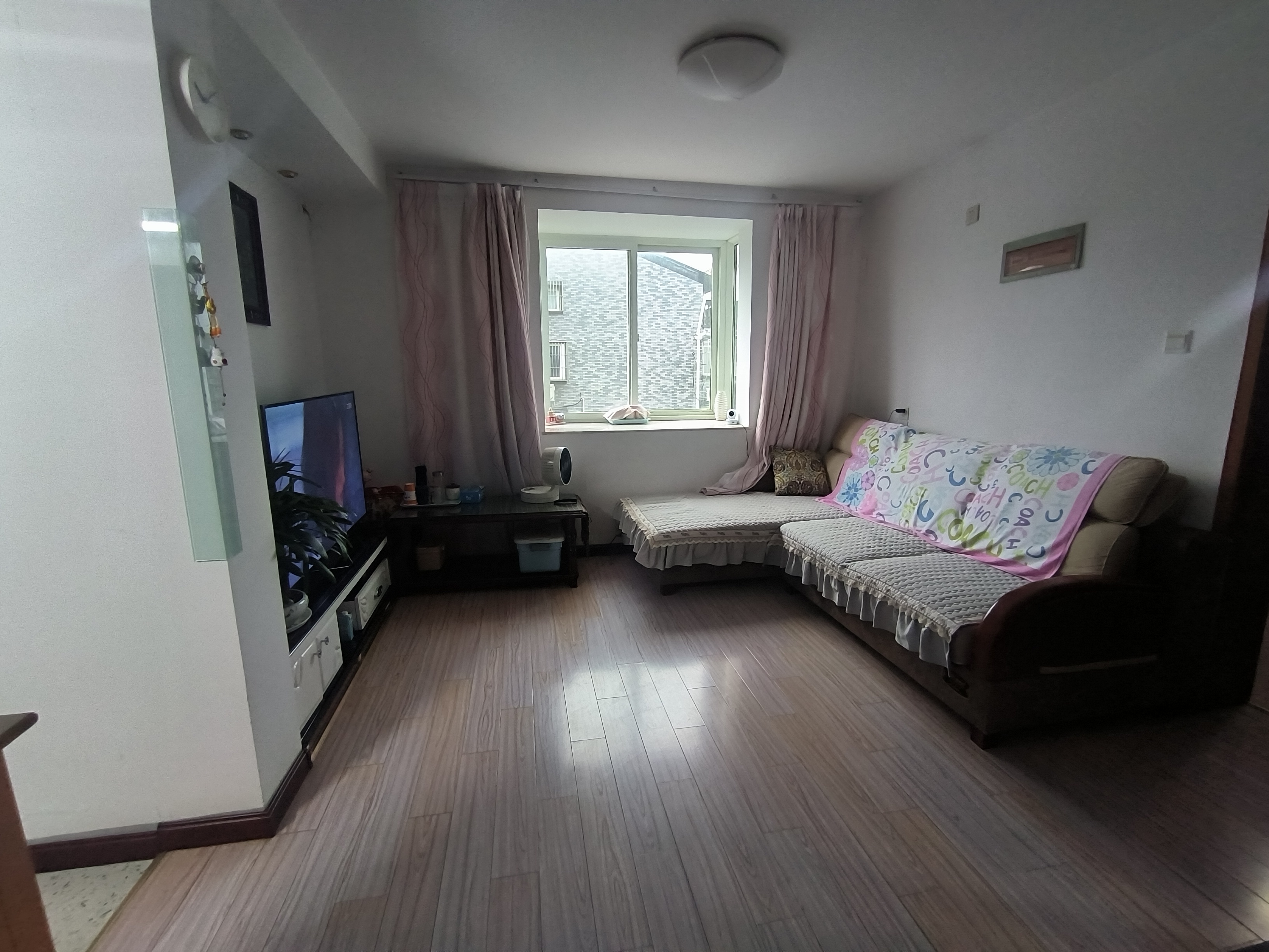 五山花苑 4室2厅2卫 141.68m&sup2;