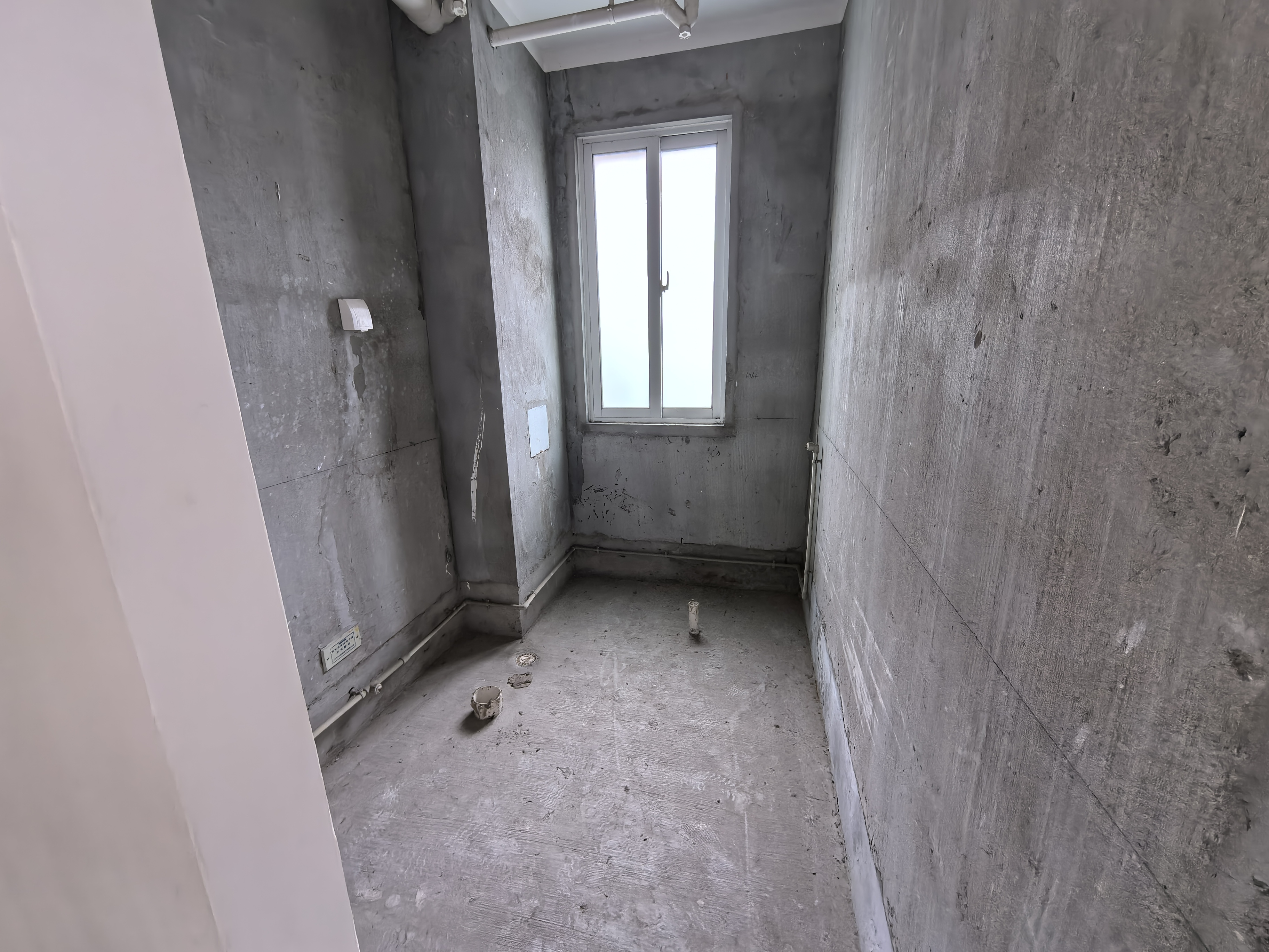 军山花园 4室2厅3卫 210.00m&sup2;