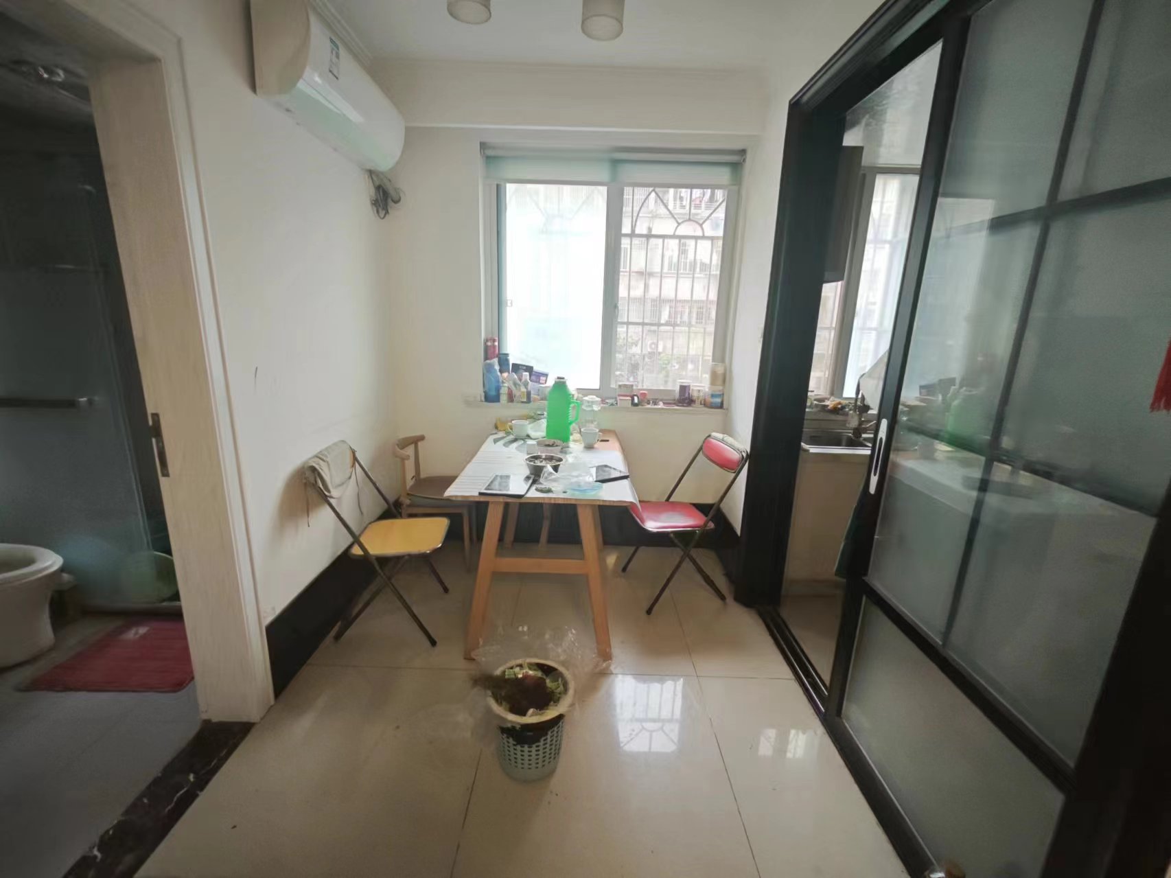 海港新村 3室1厅1卫 87.23m²