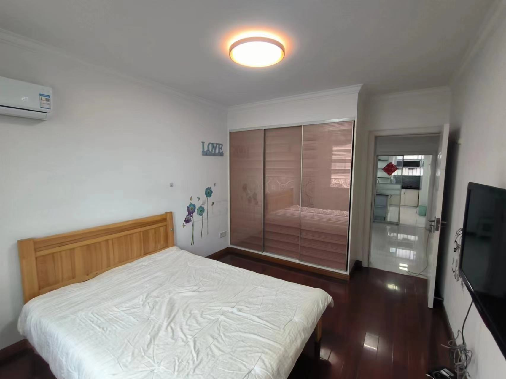 光明西村 2室1厅1卫 70.23m&sup2;