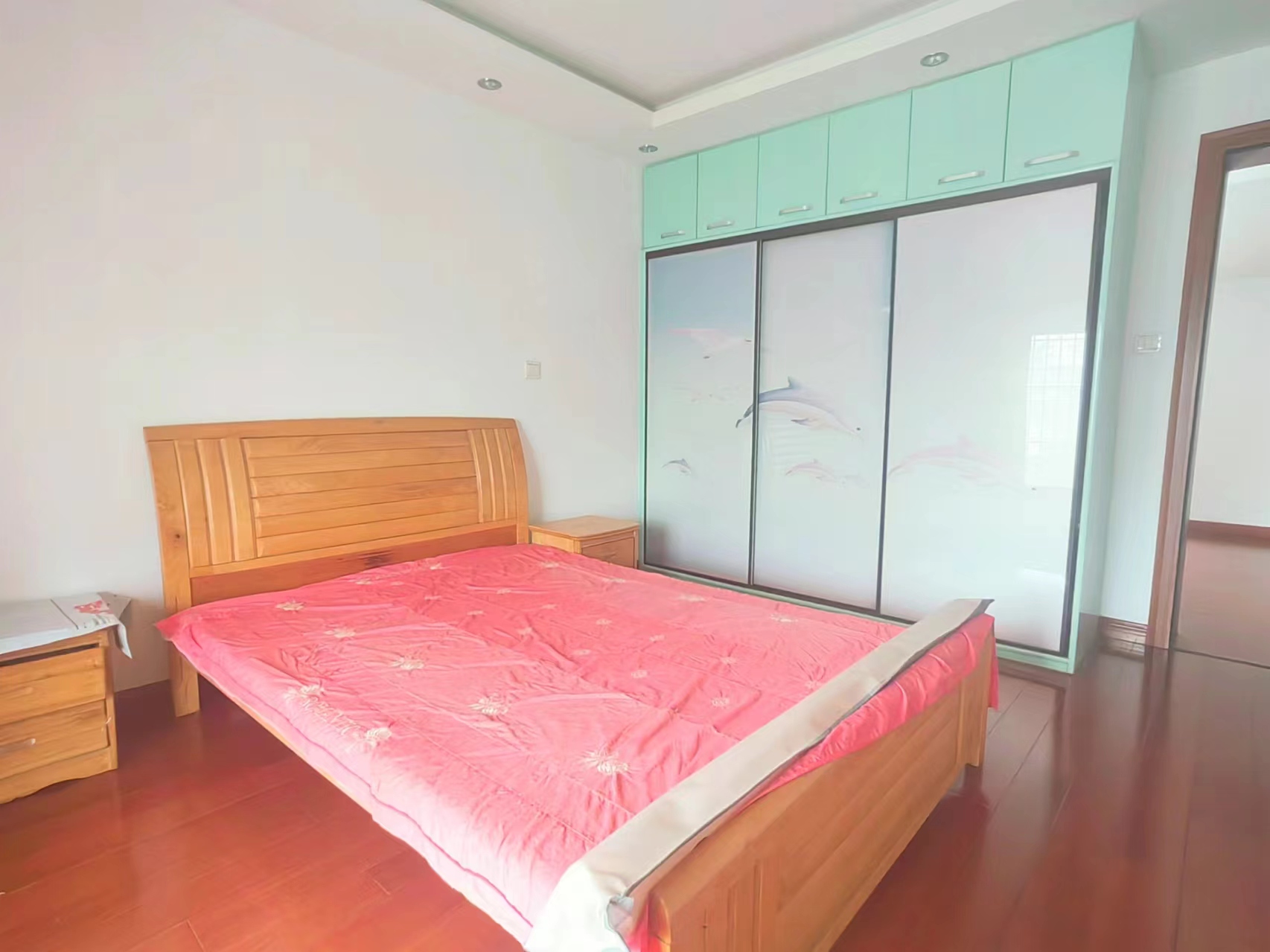天都花苑   4室2厅2卫 85m&sup2;