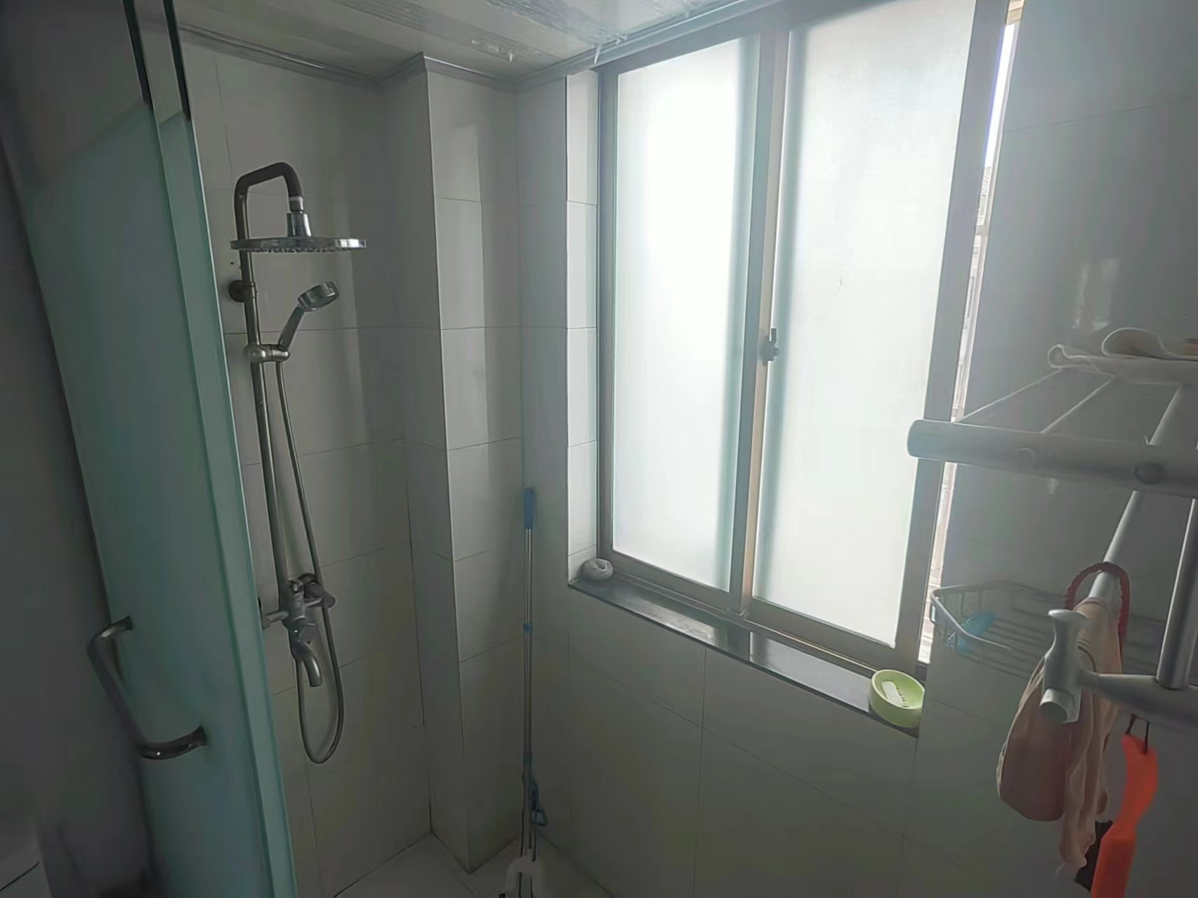 天都花苑   4室2厅2卫 85m&sup2;