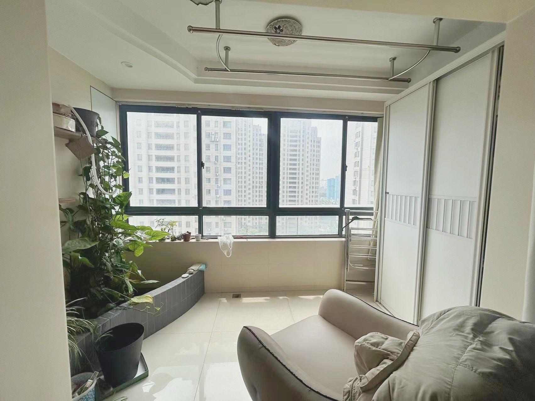 景华城 2室2厅1卫 98.24m&sup2;