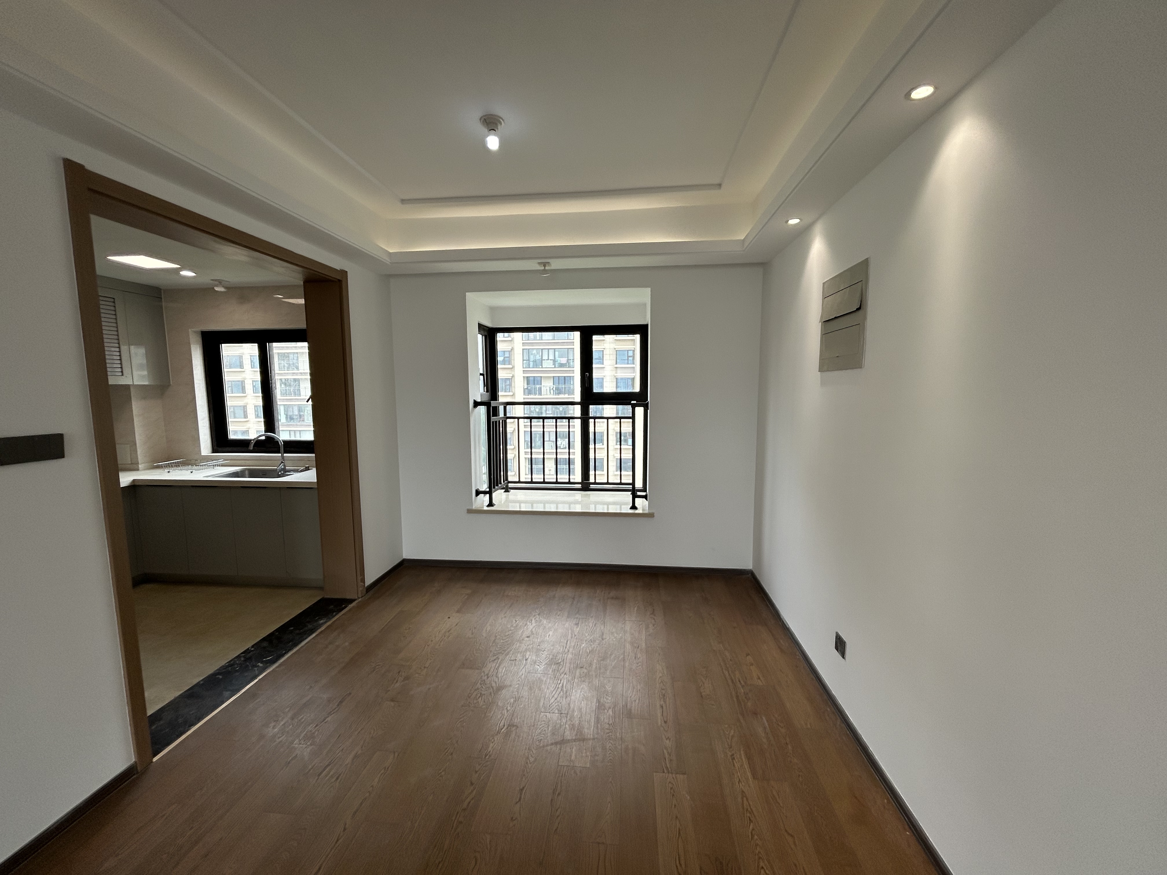 春风南岸东园 5室2厅2卫 142m&sup2;