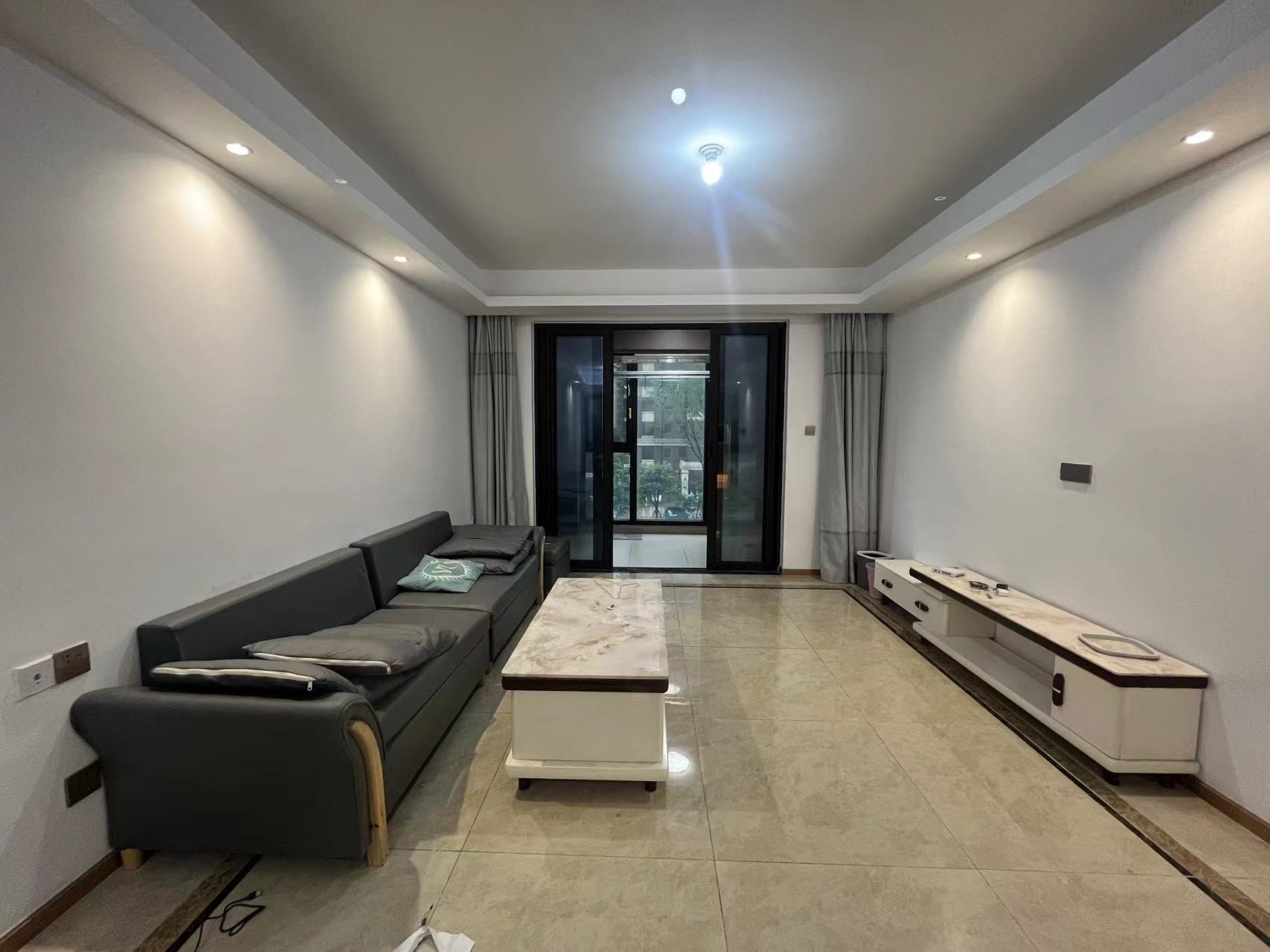 林肯公园 3室2厅2卫 115m²