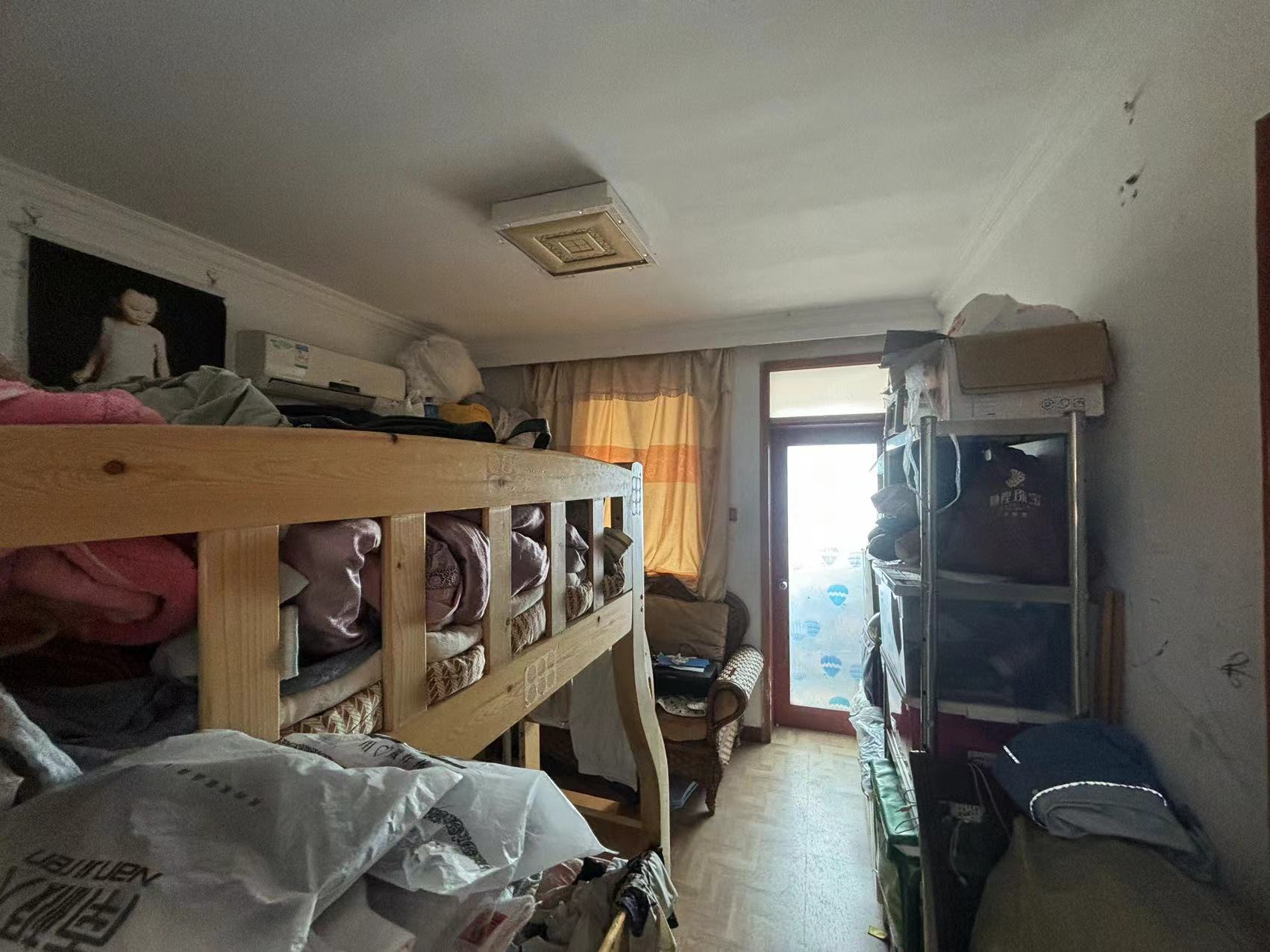 虹桥新村(朝霞路) 2室1厅1卫 61m&sup2;