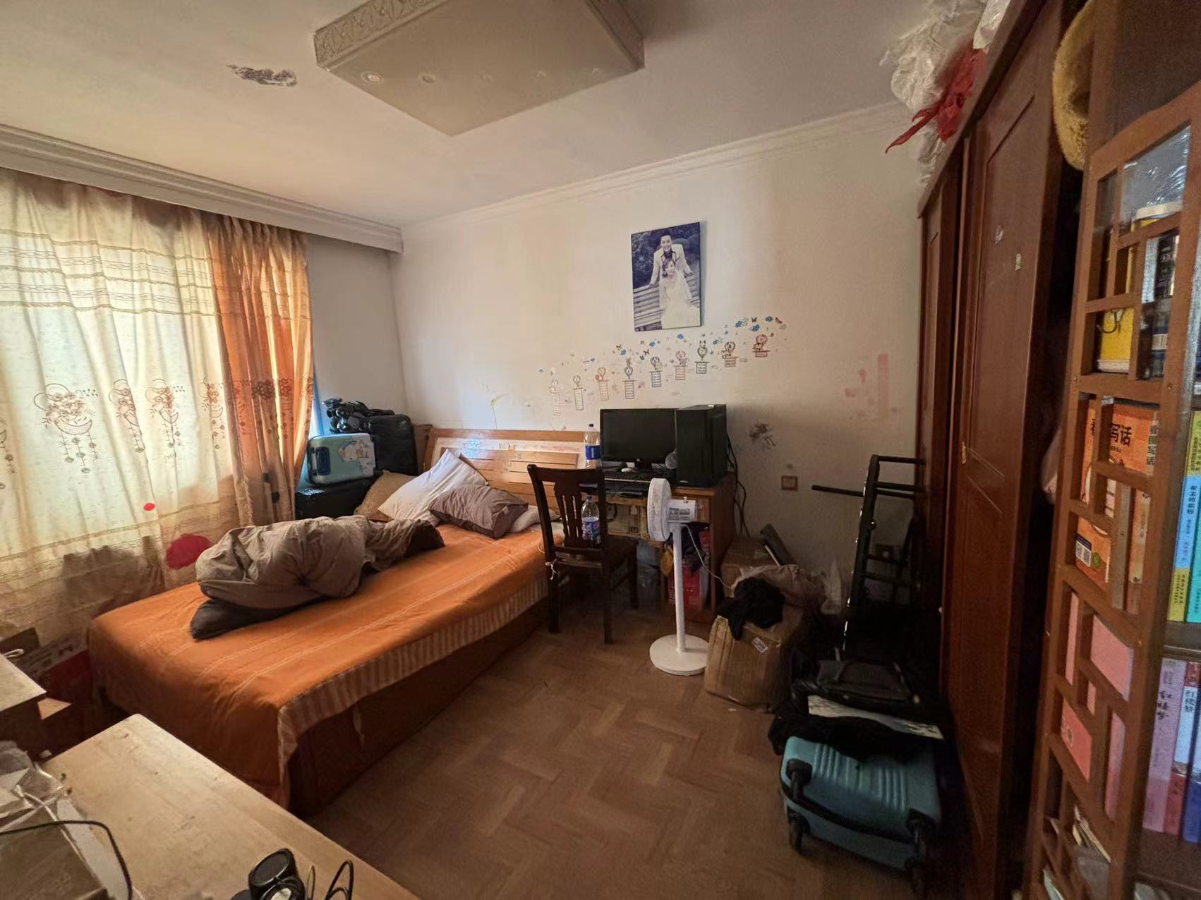 虹桥新村(朝霞路) 2室1厅1卫 61m&sup2;