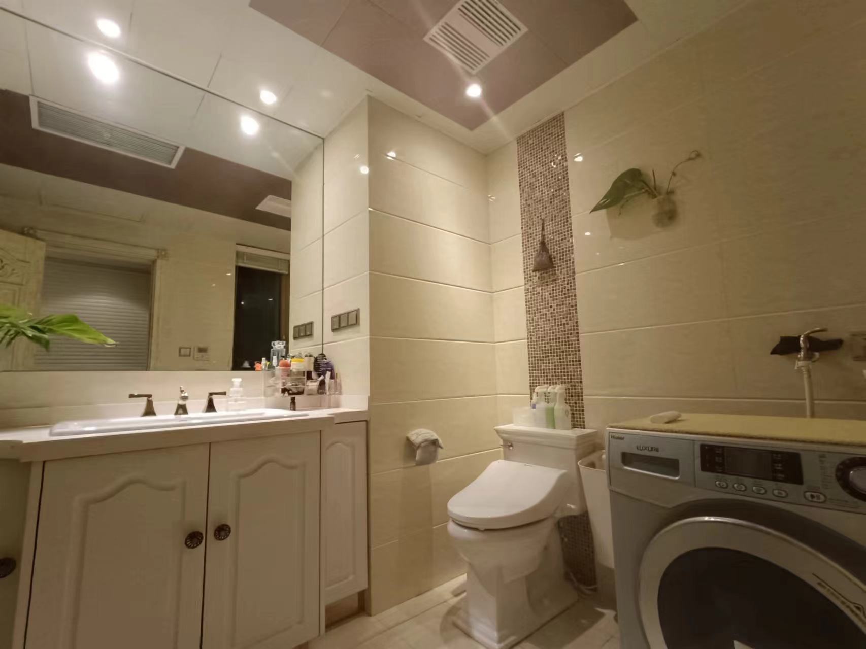 绿城玉兰公寓 3室2厅2卫 163m&sup2;