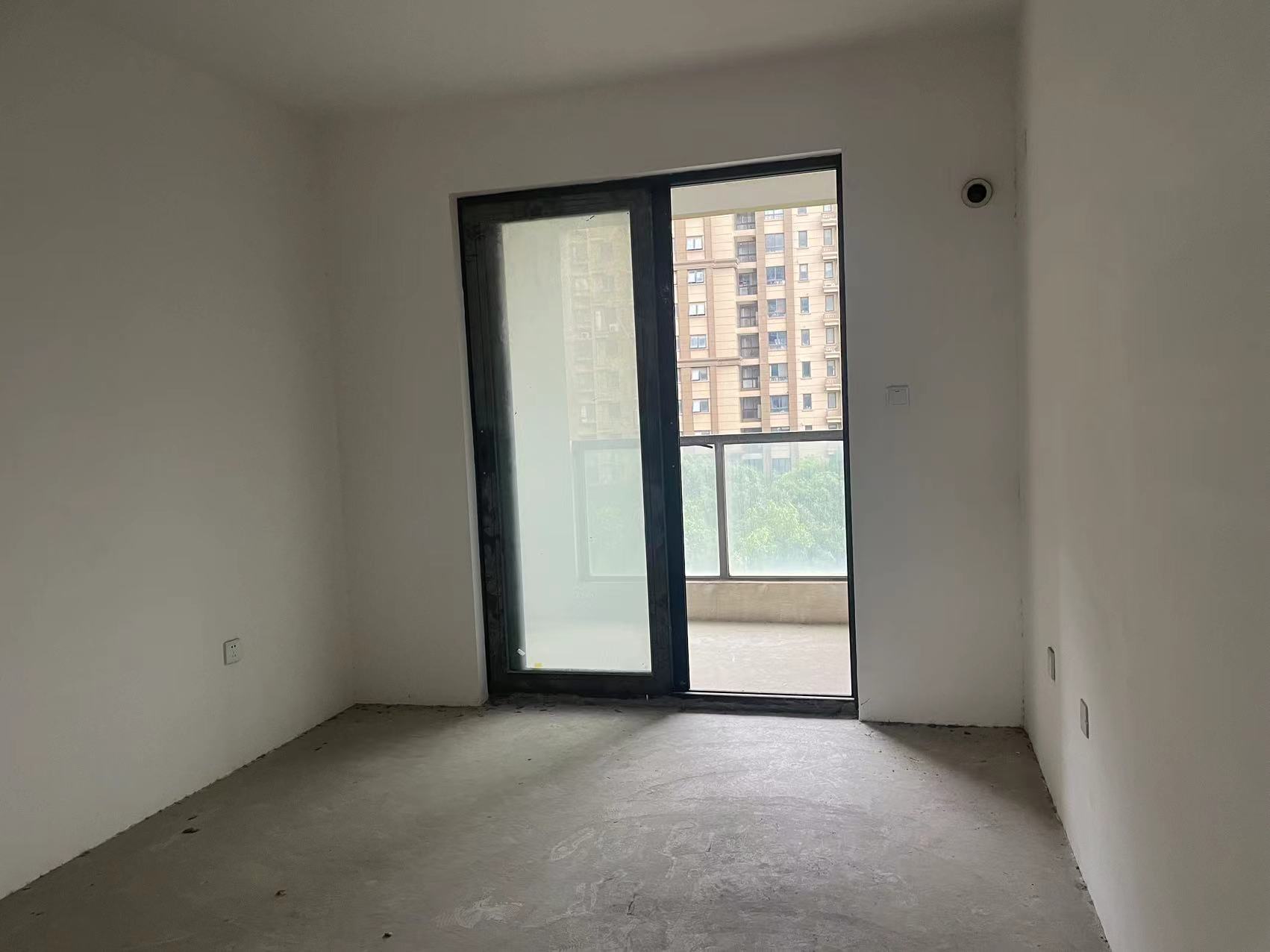 帝奥世伦名郡 3室2厅2卫 139m²