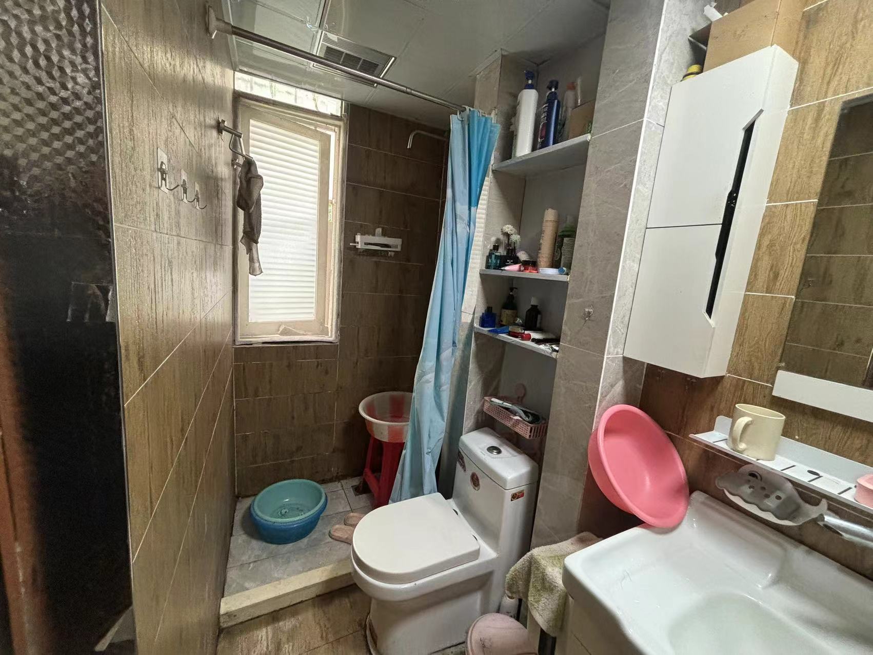 新建路新村(新建花苑) 2室2厅1卫 65.64m&sup2;