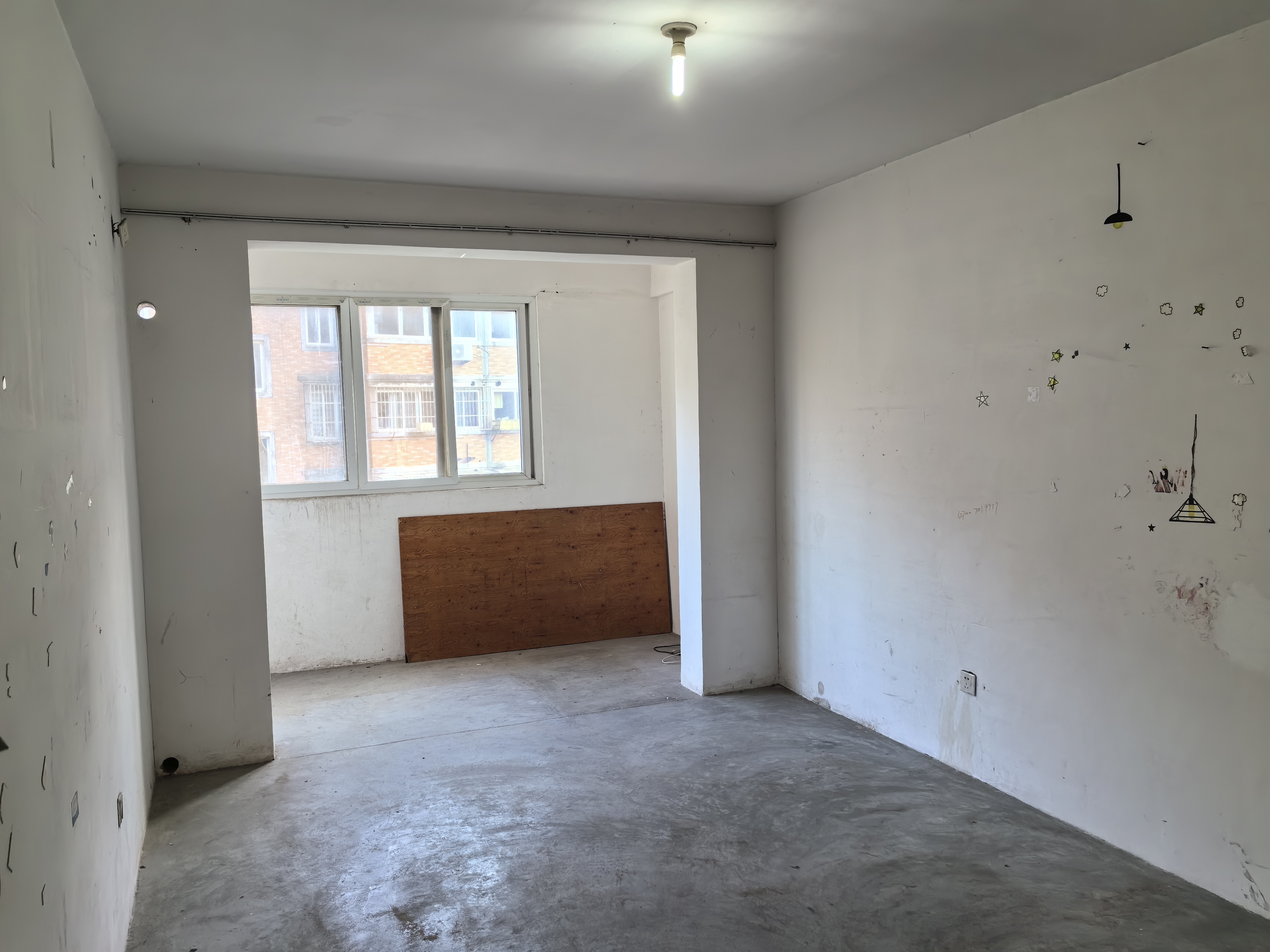 滨江花园 2室1厅1卫 85.71m&sup2;