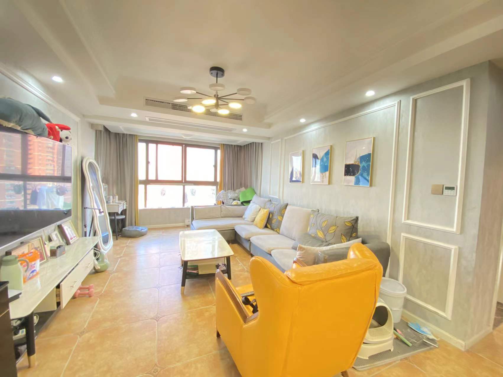 万濠星城 3室2厅1卫 128m²