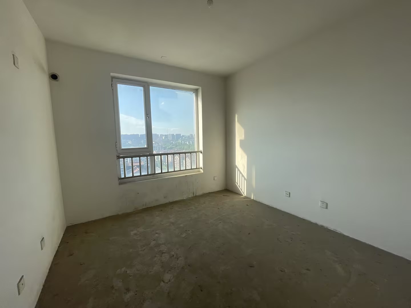 江海名苑南区 3室2厅2卫 157.13m&sup2;