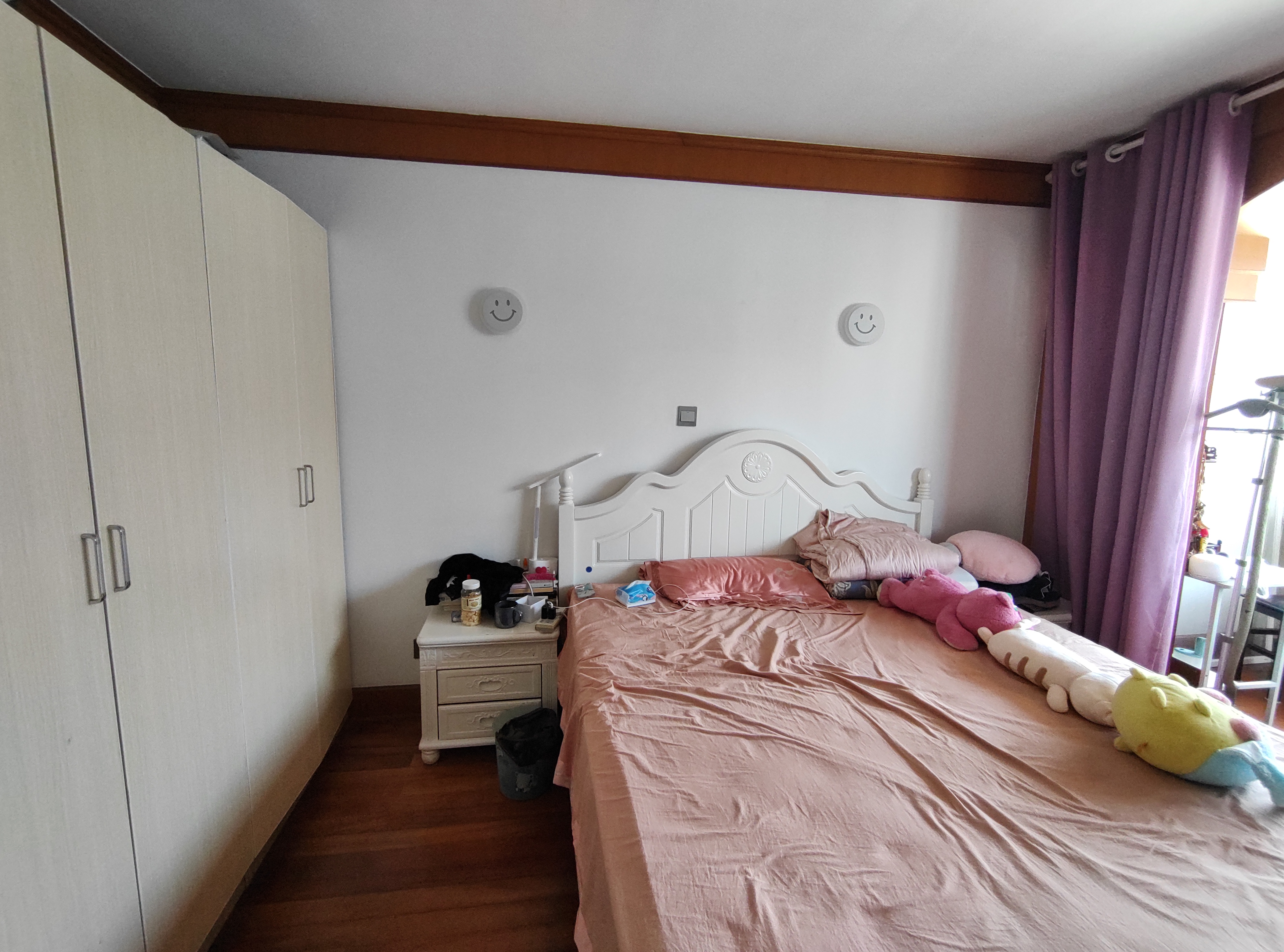 郭里园 4室2厅1卫 70.19m&sup2;