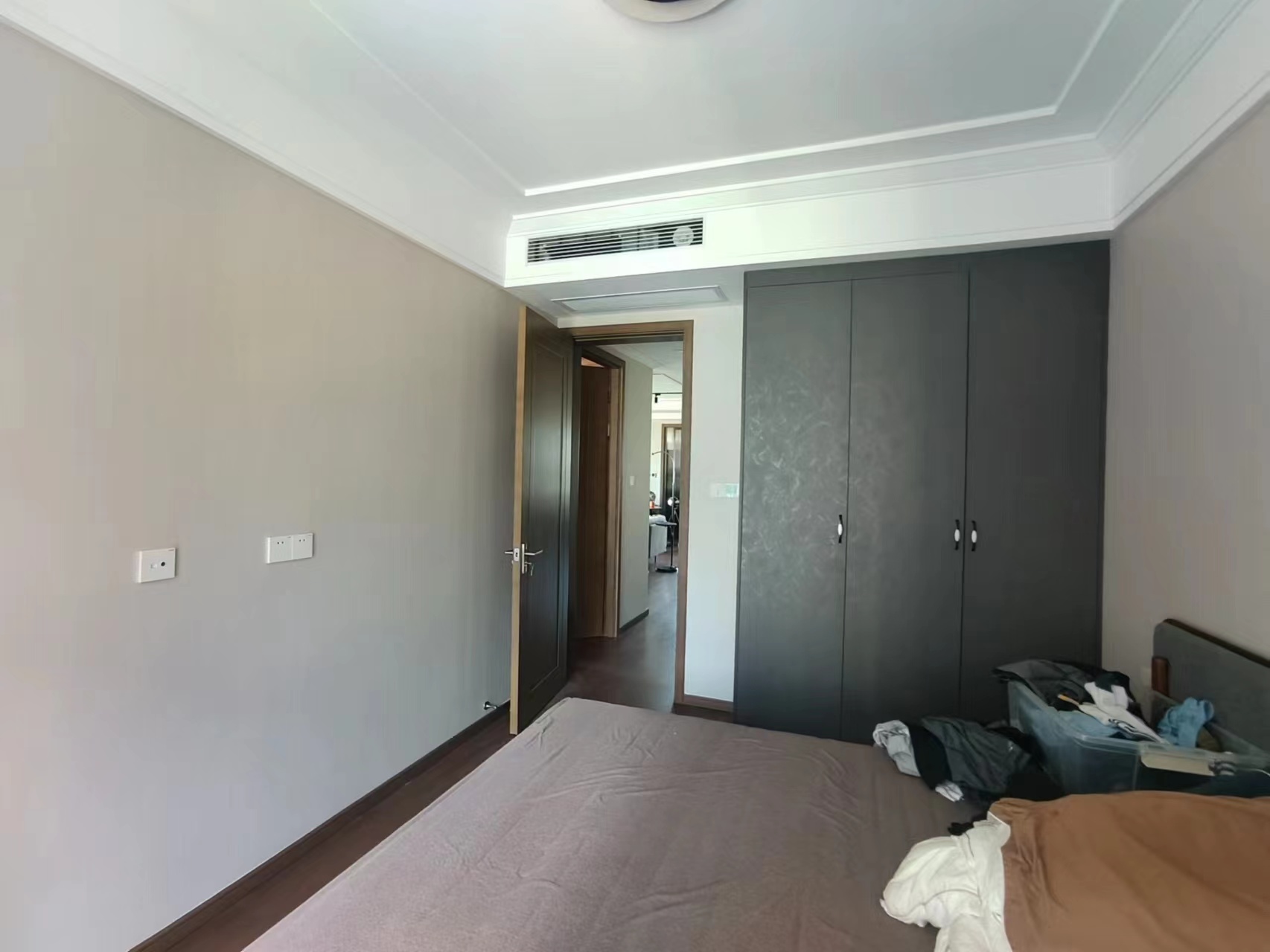 绿城沁园 3室2厅2卫 116.59m&sup2;