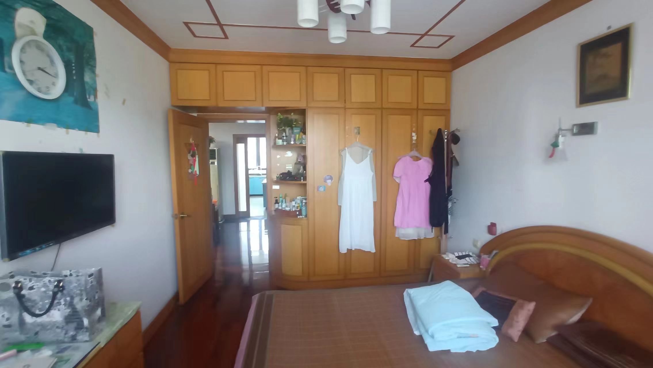 绿苑 3室2厅2卫 141.54m&sup2;