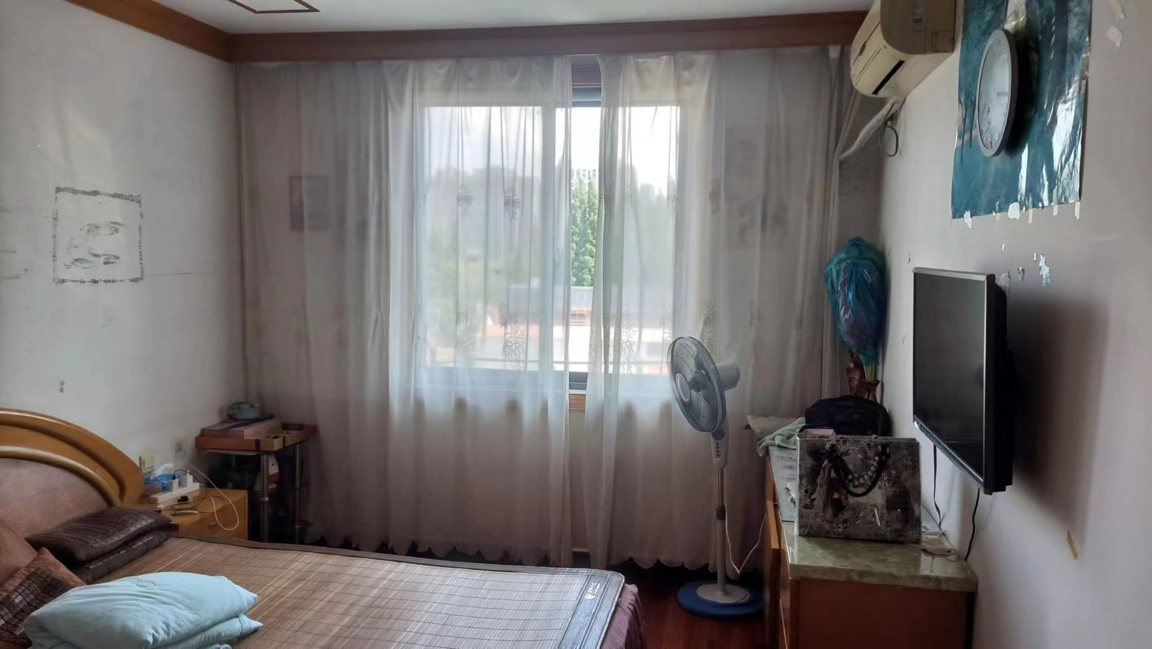 绿苑 3室2厅2卫 141.54m&sup2;