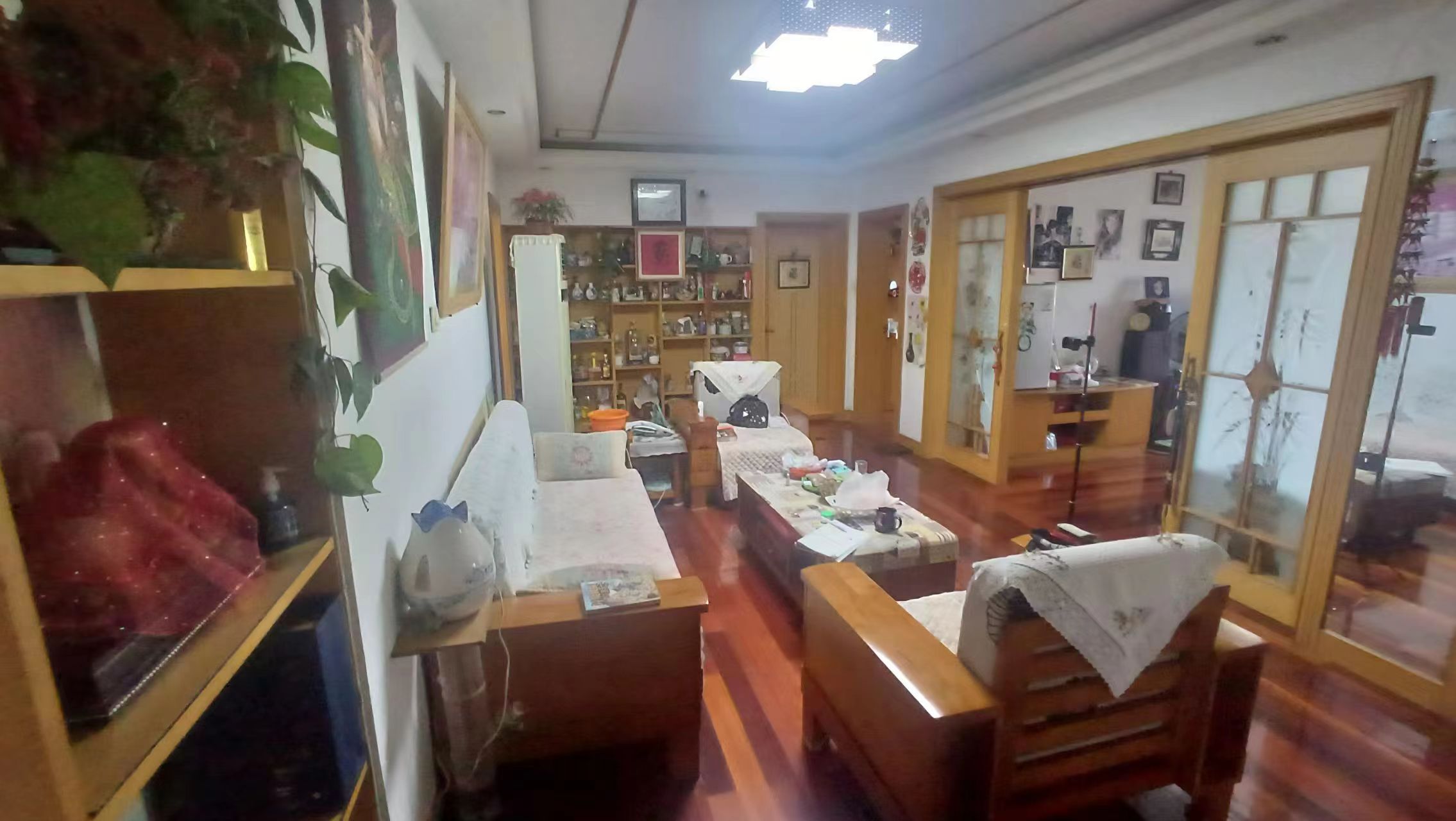 绿苑 3室2厅2卫 141.54m&sup2;