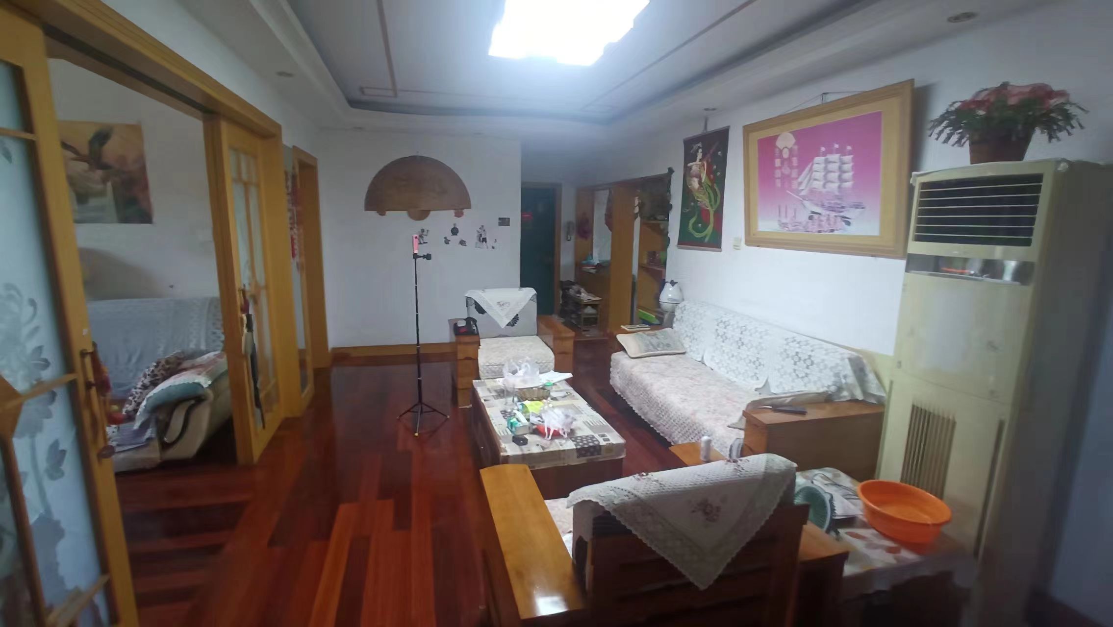 绿苑 3室2厅2卫 141.54m&sup2;