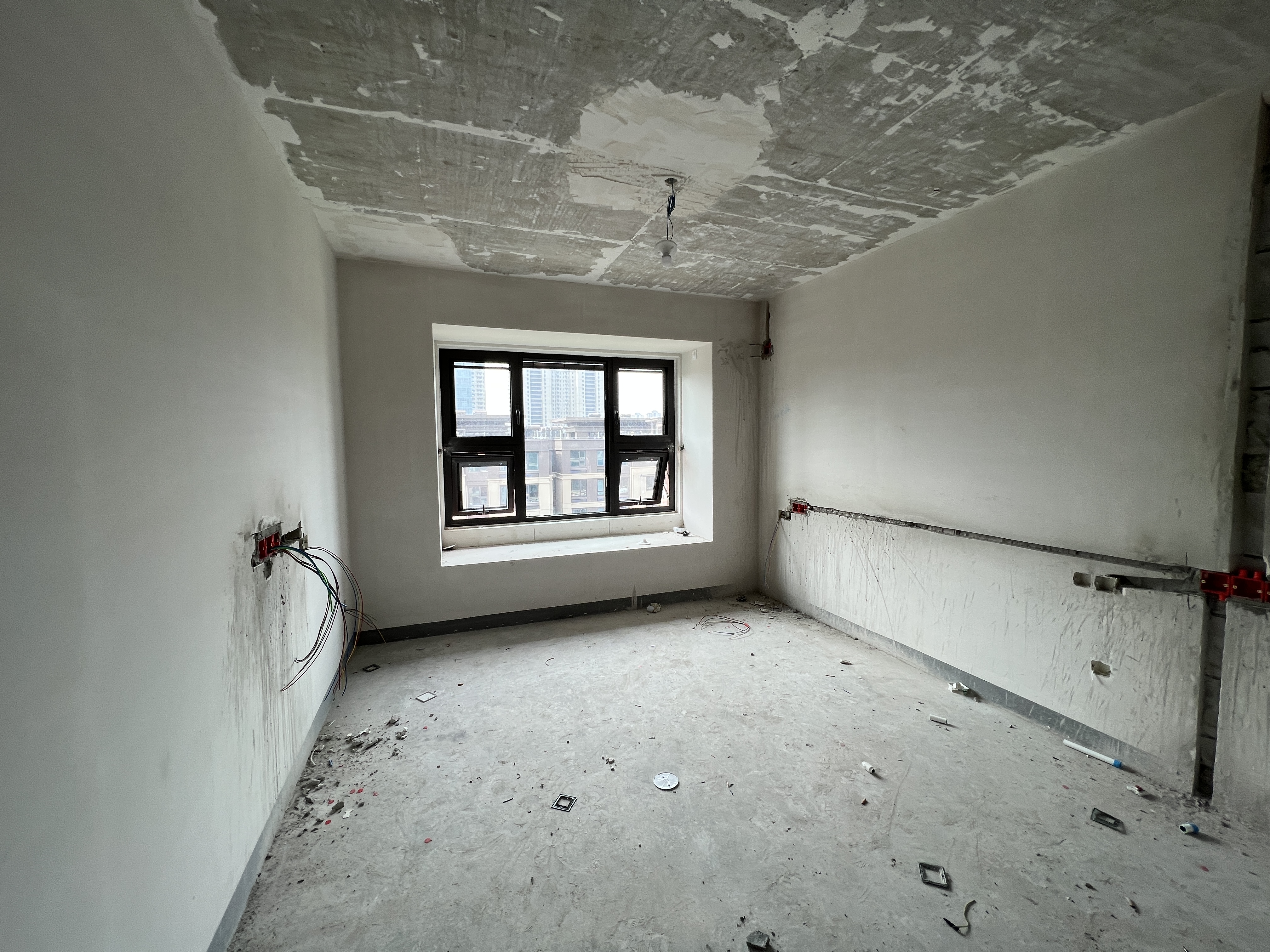 建发御珑湾 4室2厅2卫 143m²
