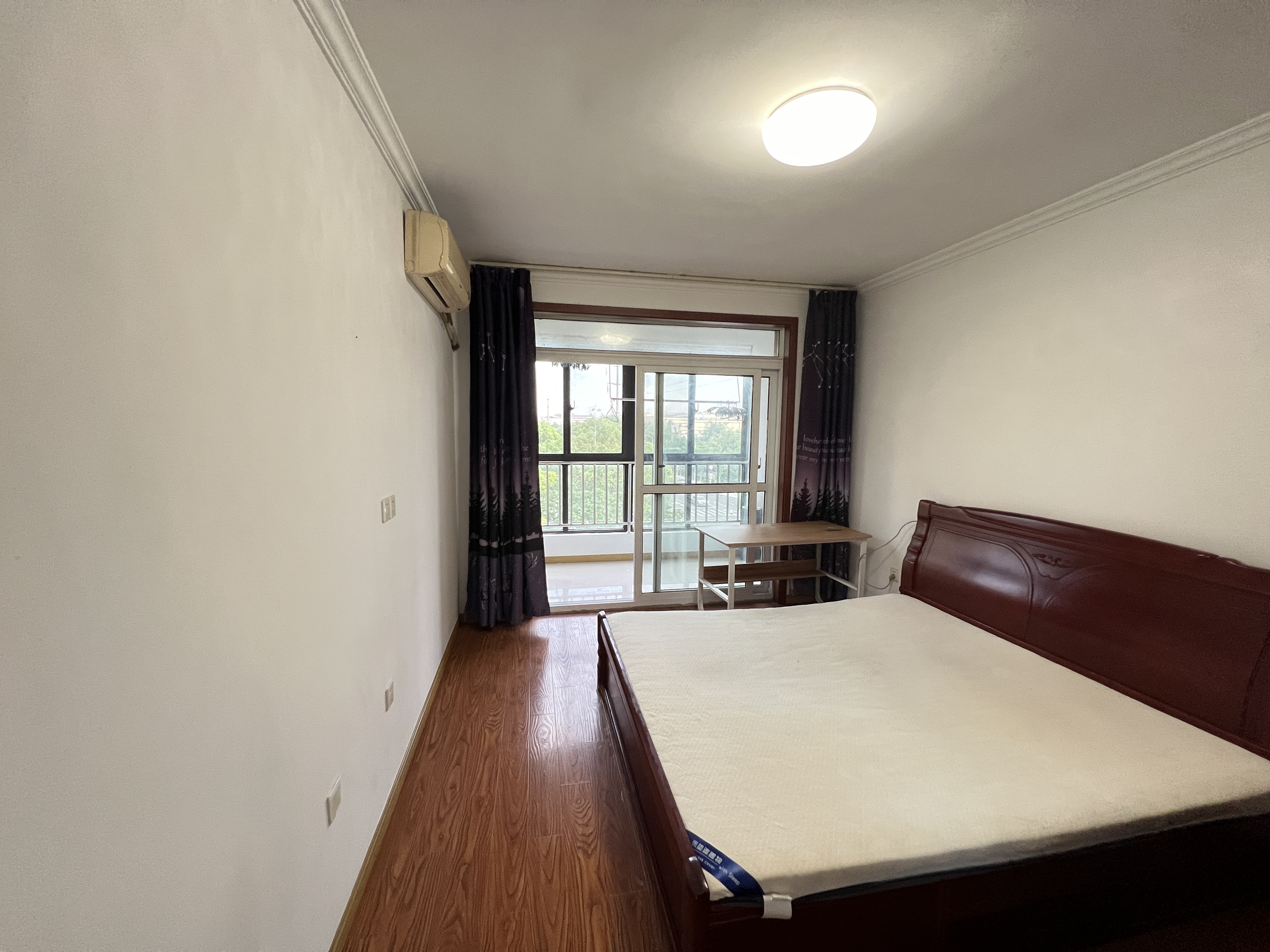 海港新村 3室1厅1卫 79m&sup2;