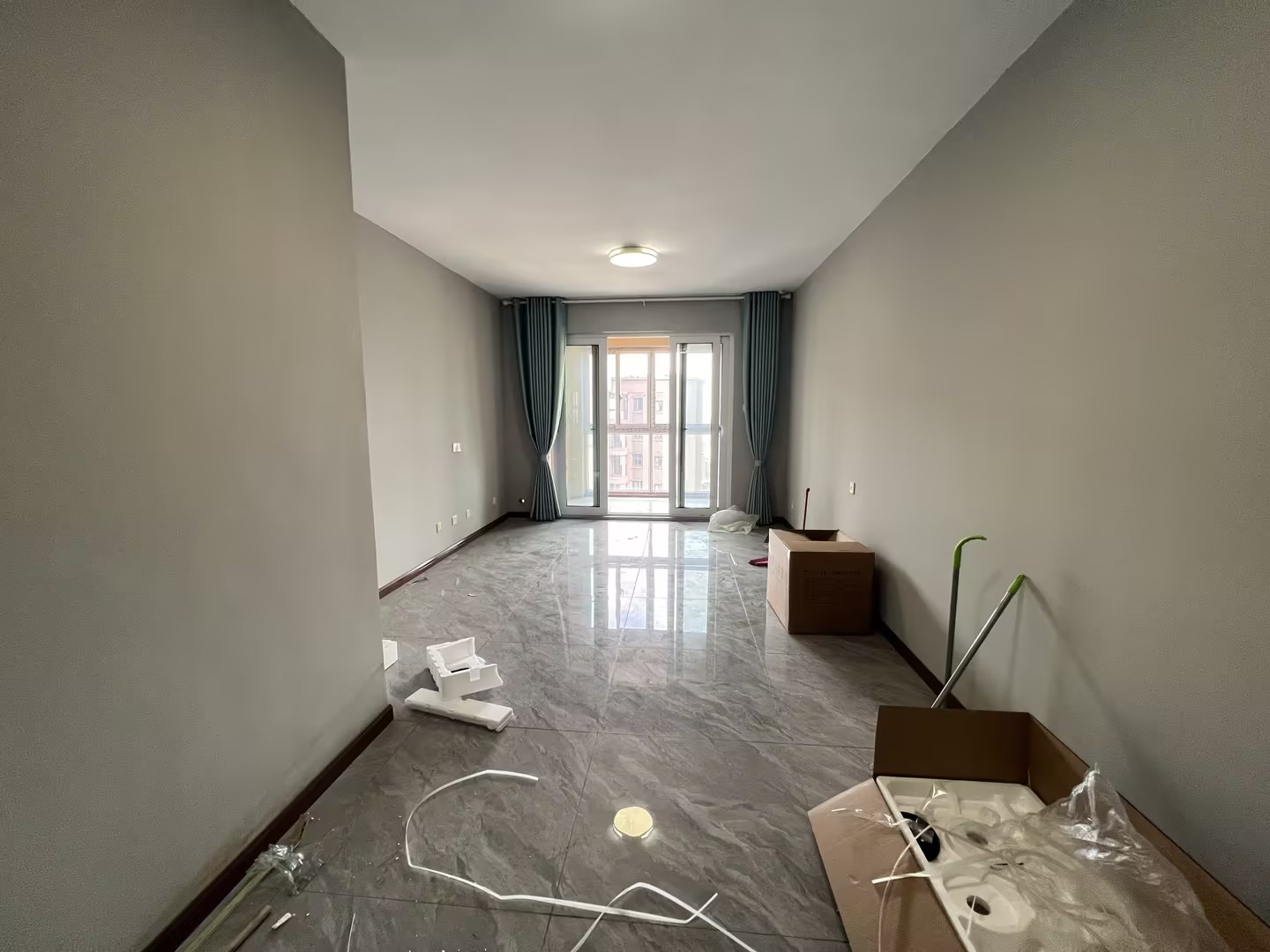 景瑞御府 2室2厅1卫 80m²