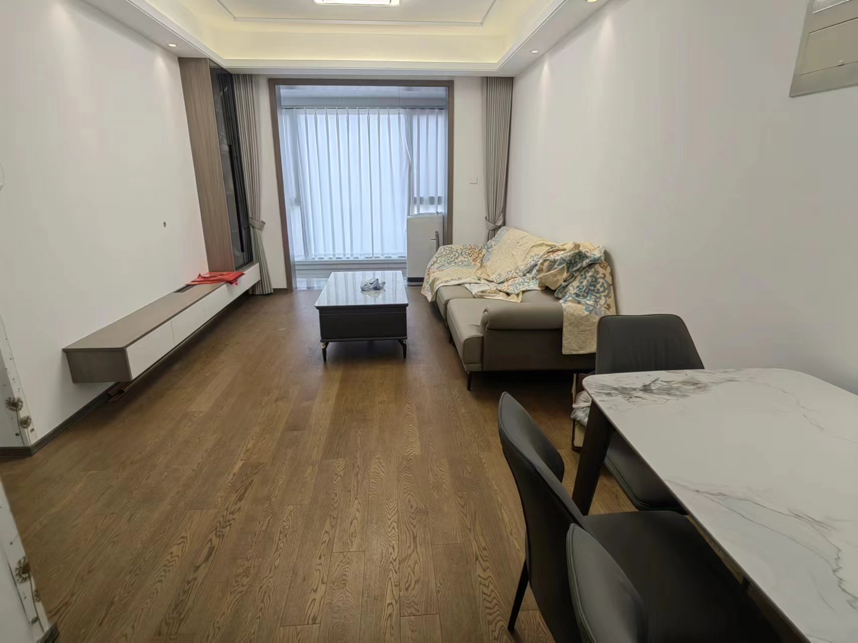 春风南岸东园 3室2厅1卫 95m&sup2;