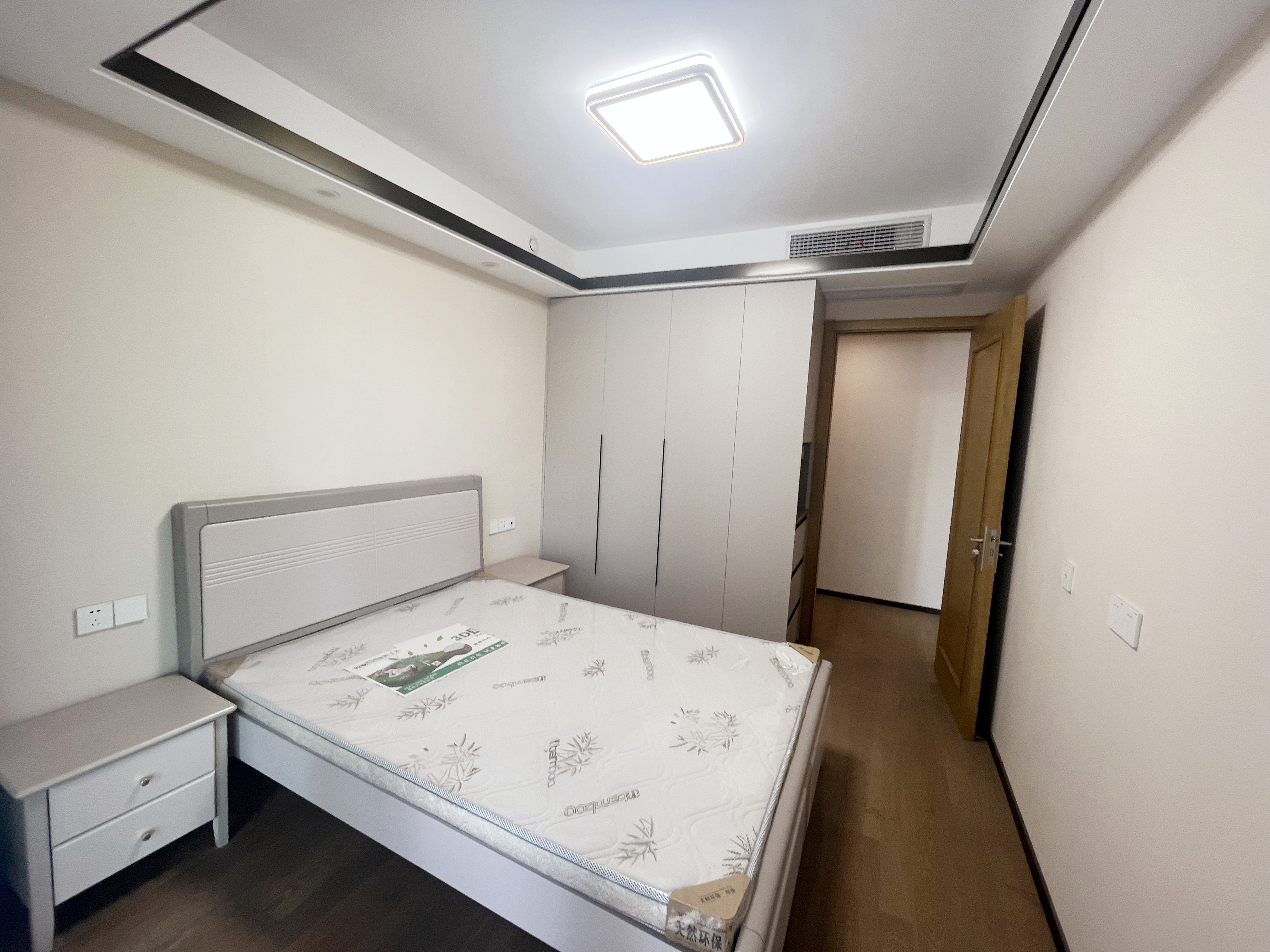 远创东樾 3室2厅1卫 106m&sup2;