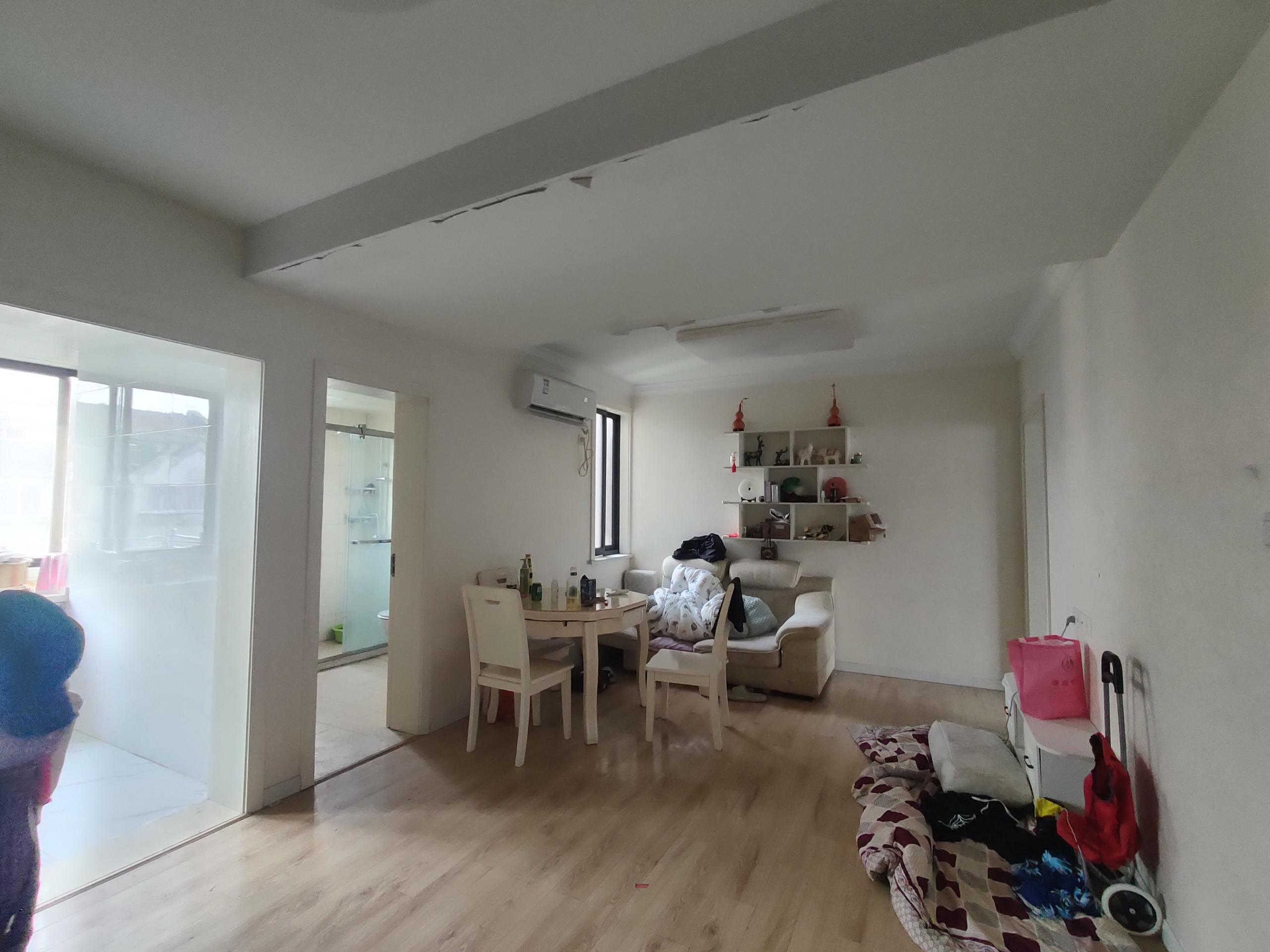 德民花苑东区 3室2厅1卫 121m²