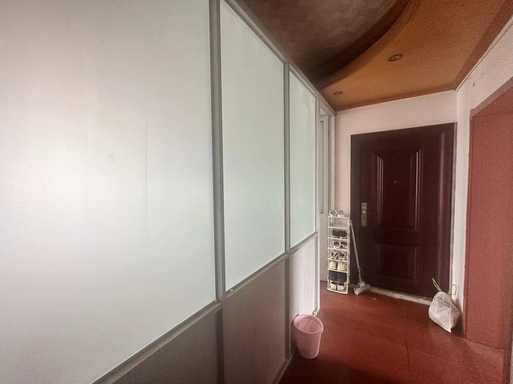 南山新村 1室1厅1卫 34m²