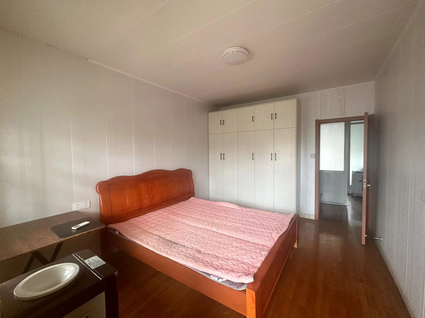 南山新村 1室1厅1卫 34m&sup2;