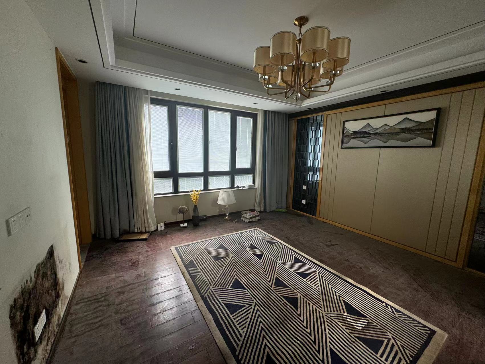 九间堂山居 5室3厅5卫 256.84m&sup2;