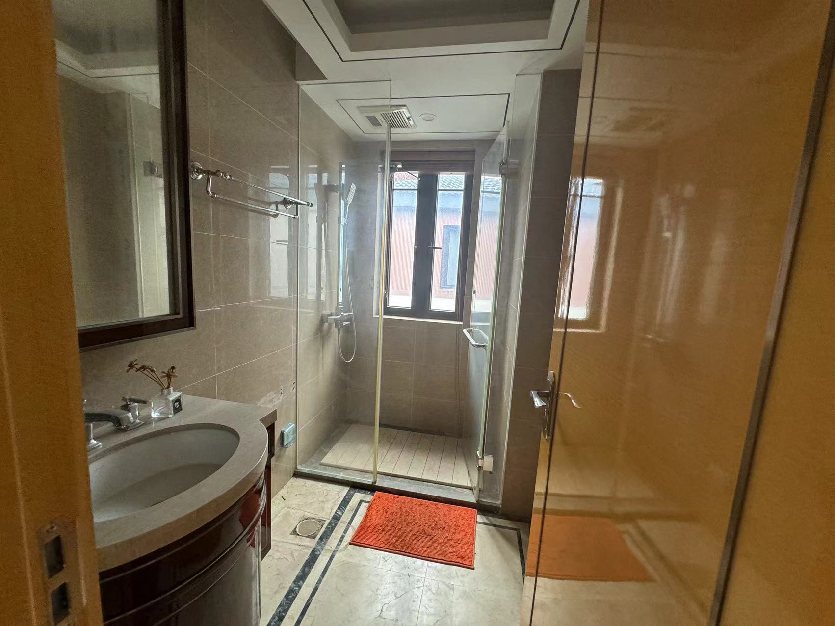 九间堂山居 5室3厅5卫 256.84m&sup2;
