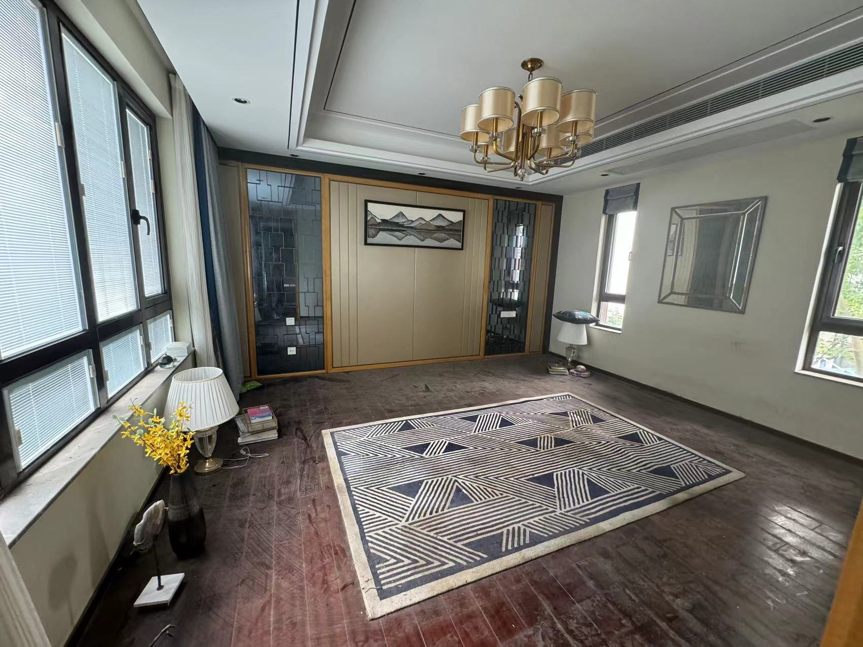 九间堂山居 5室3厅5卫 256.84m&sup2;