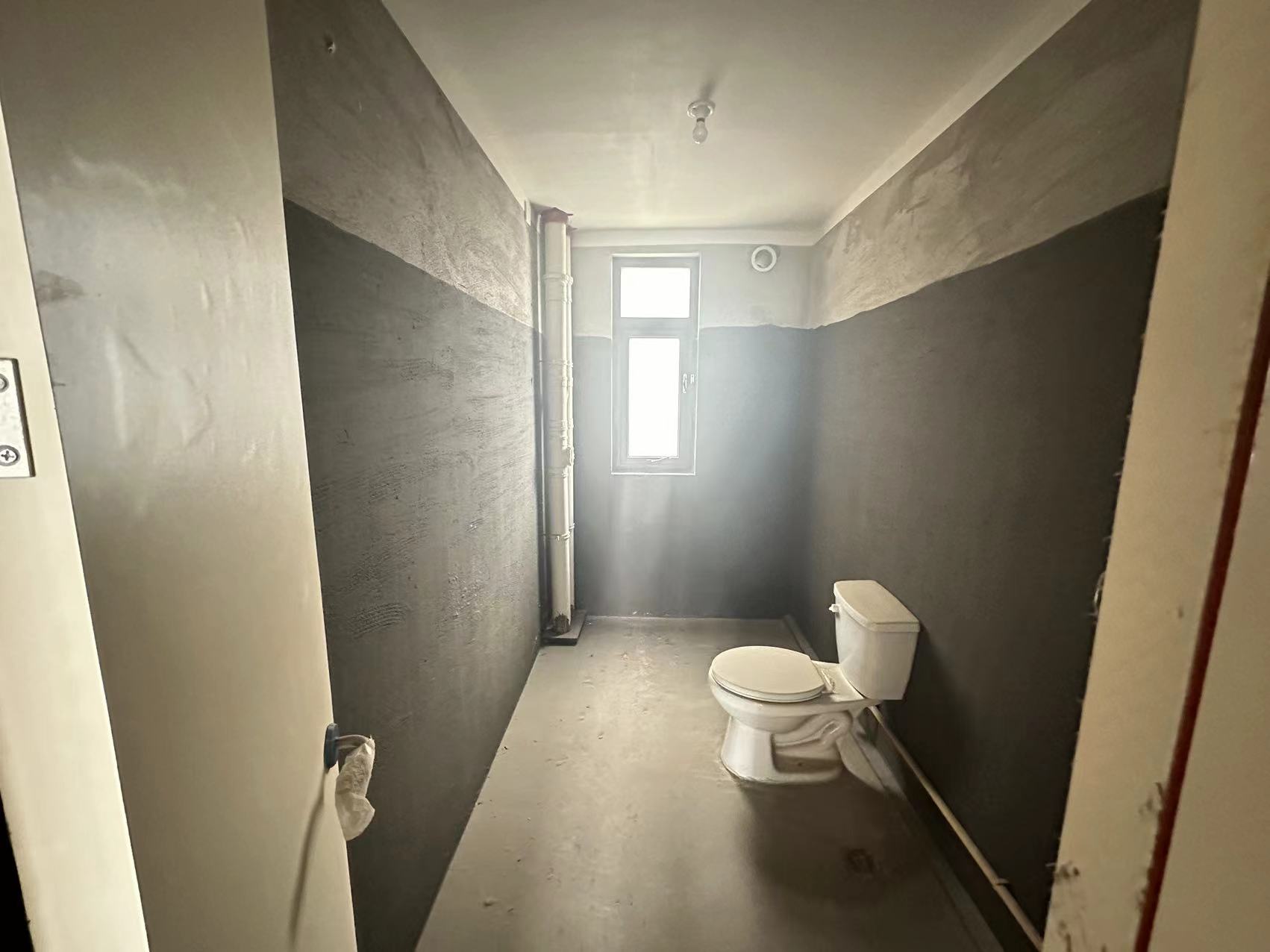 华强城 4室2厅2卫 158m&sup2;
