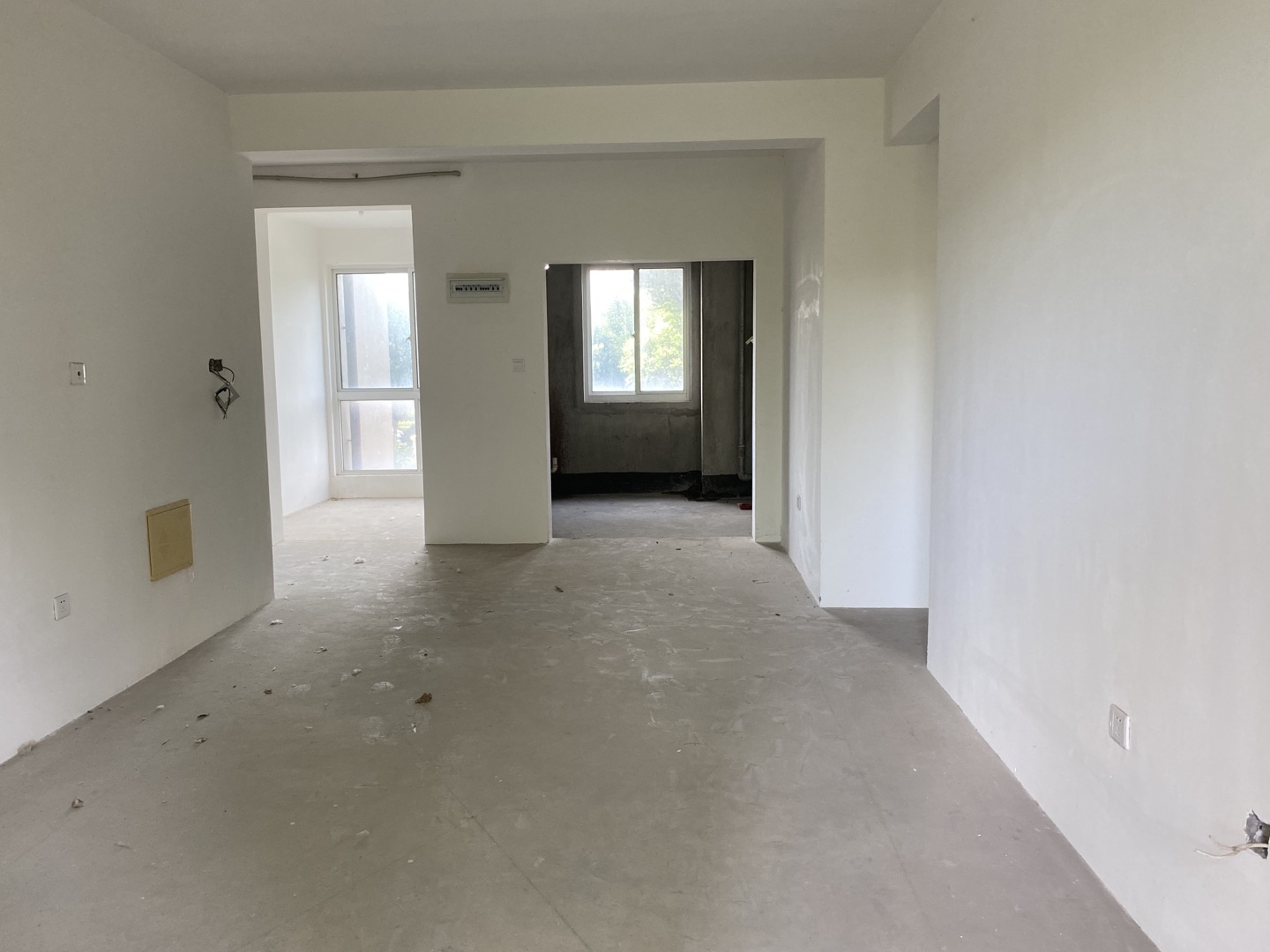 湖滨华庭 3室2厅1卫 120.00m²