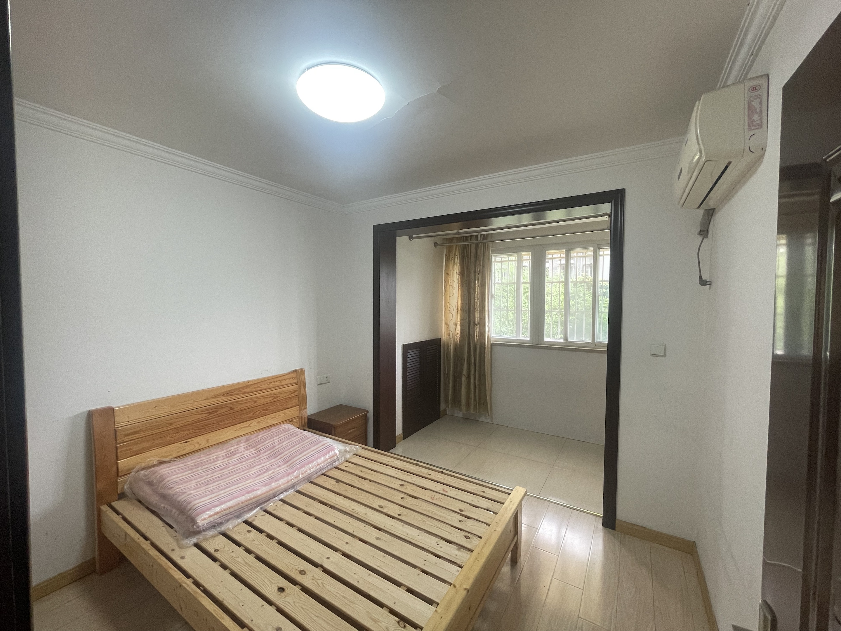 锦安花园 3室2厅1卫 104m&sup2;