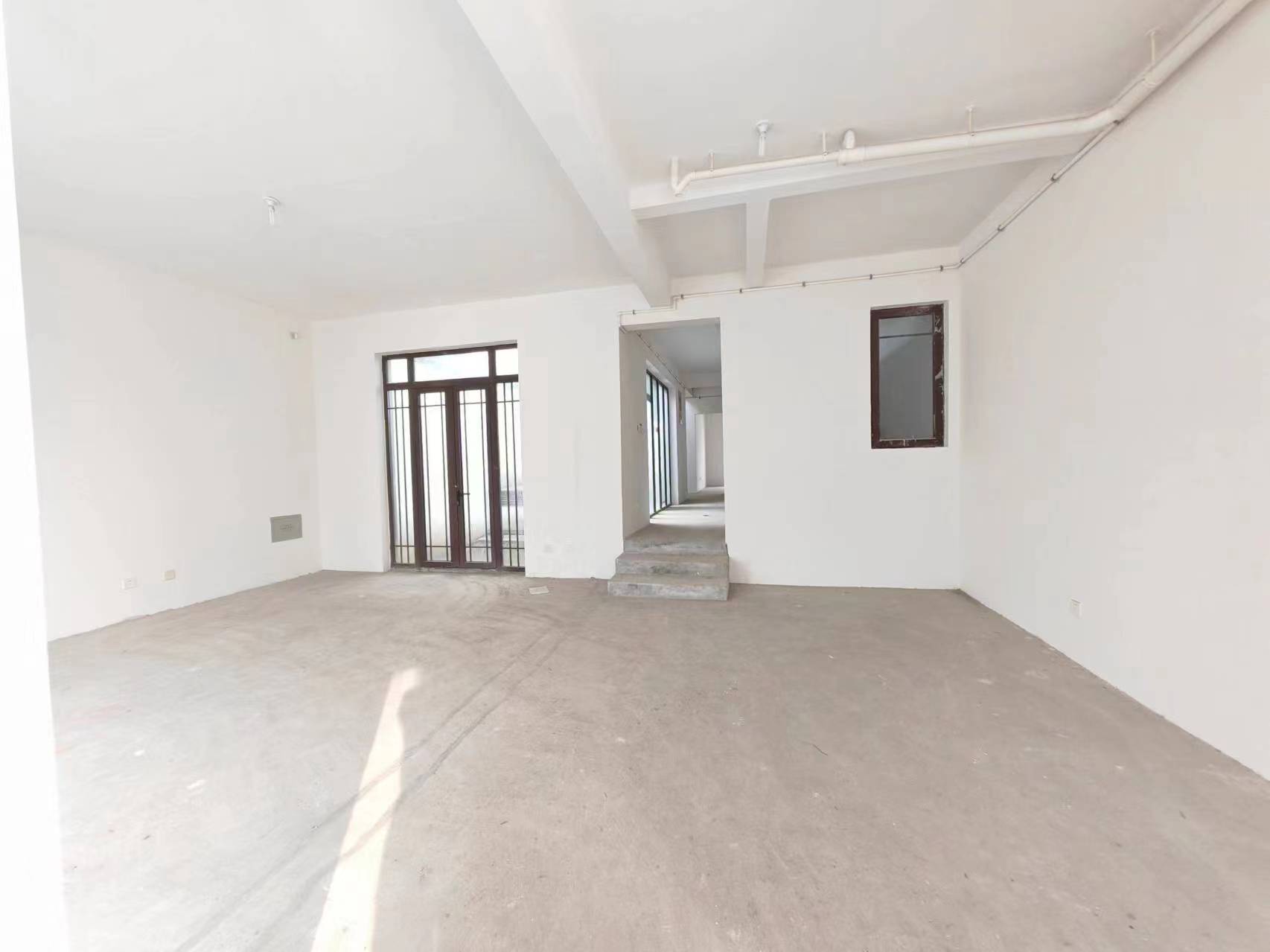 九间堂山居 4室2厅2卫 323.86m²